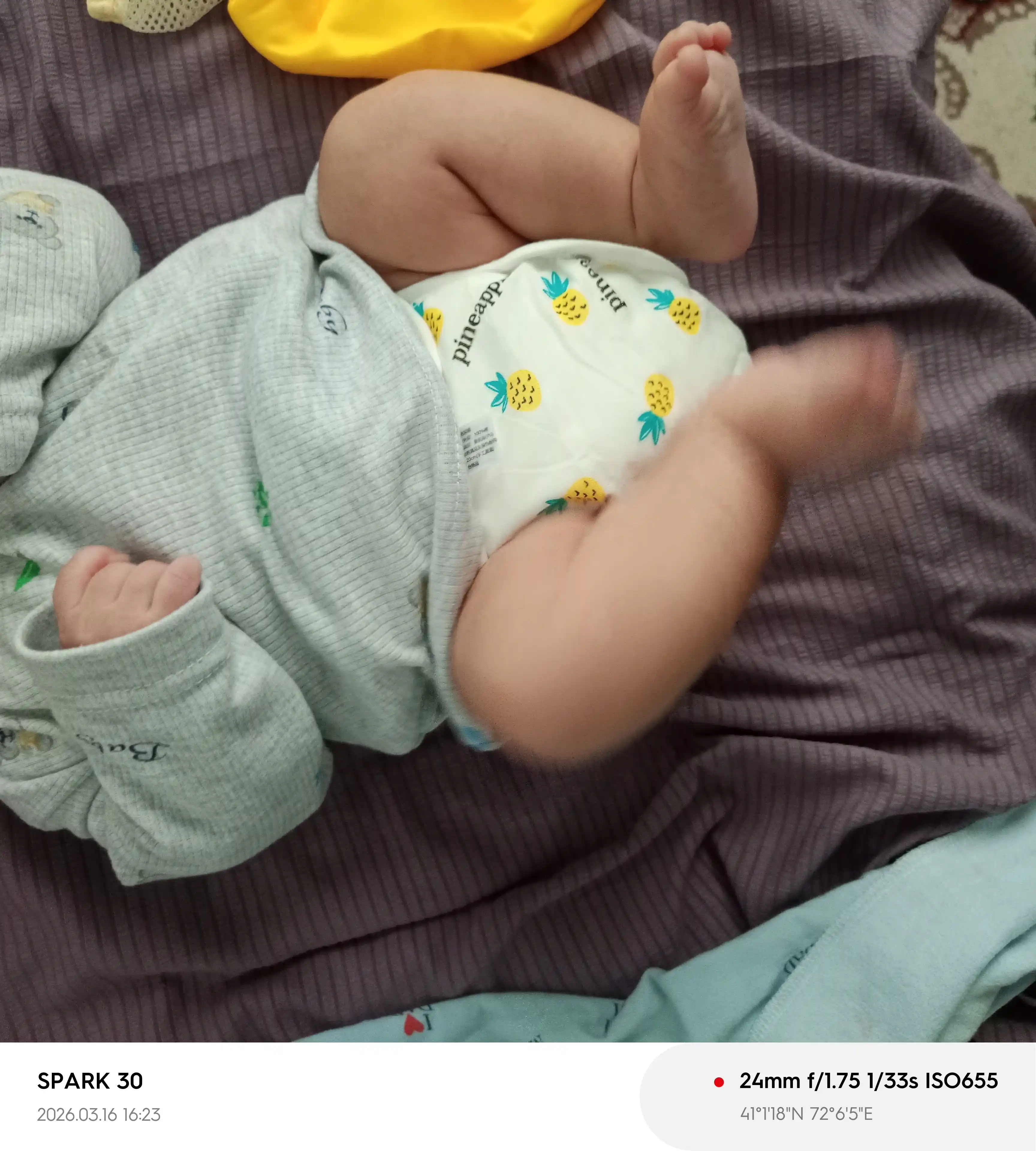 Ko‘p marta ishlatiladigan, tuvakka moslashadigan, yuviladigan, proklatkasi, 1,2,3 dona