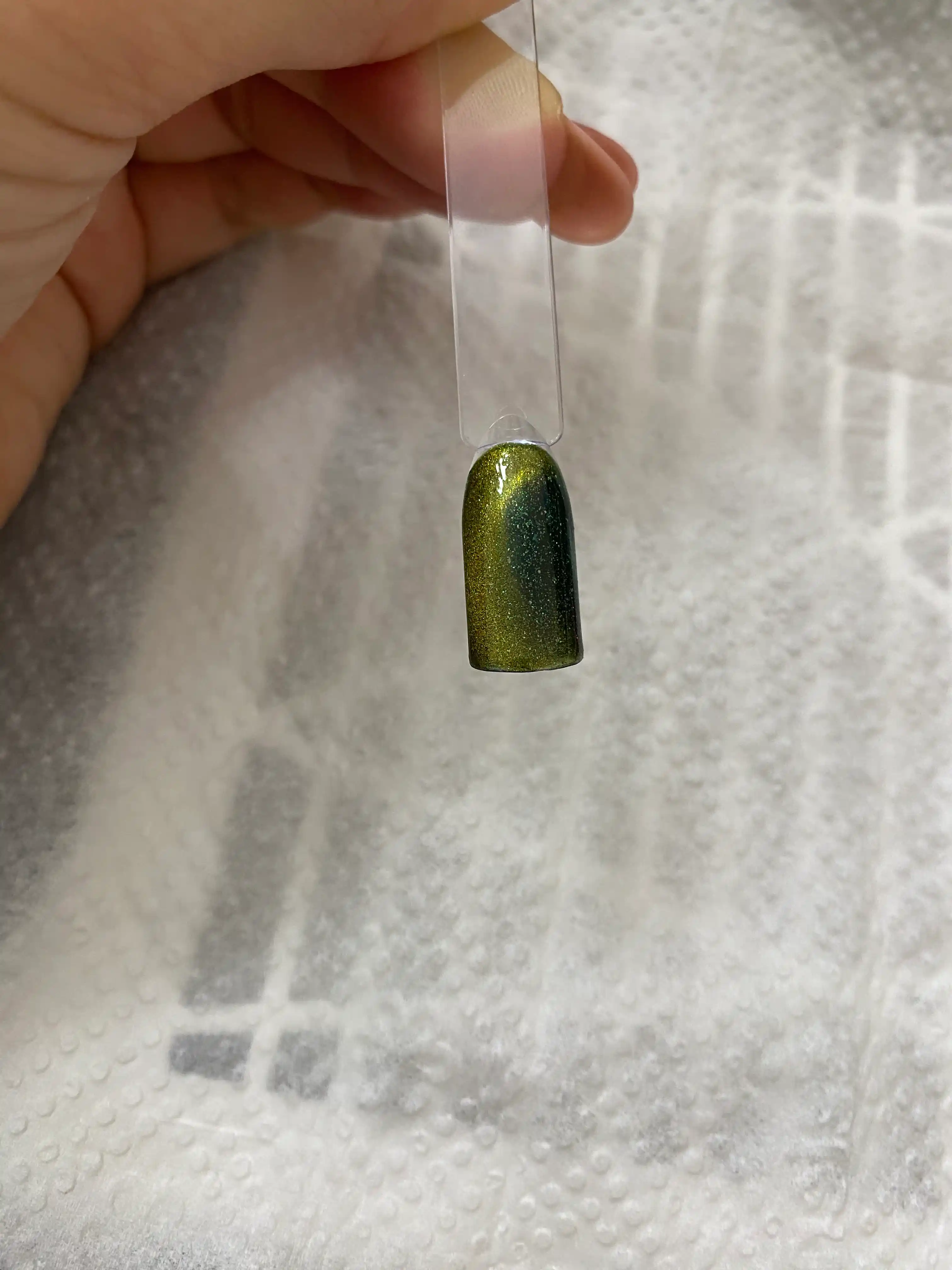Гель-лак Lacomchir Кошачий глаз с магнитным эффектом, блестящий Cat Eye UV/LED, 10 мл