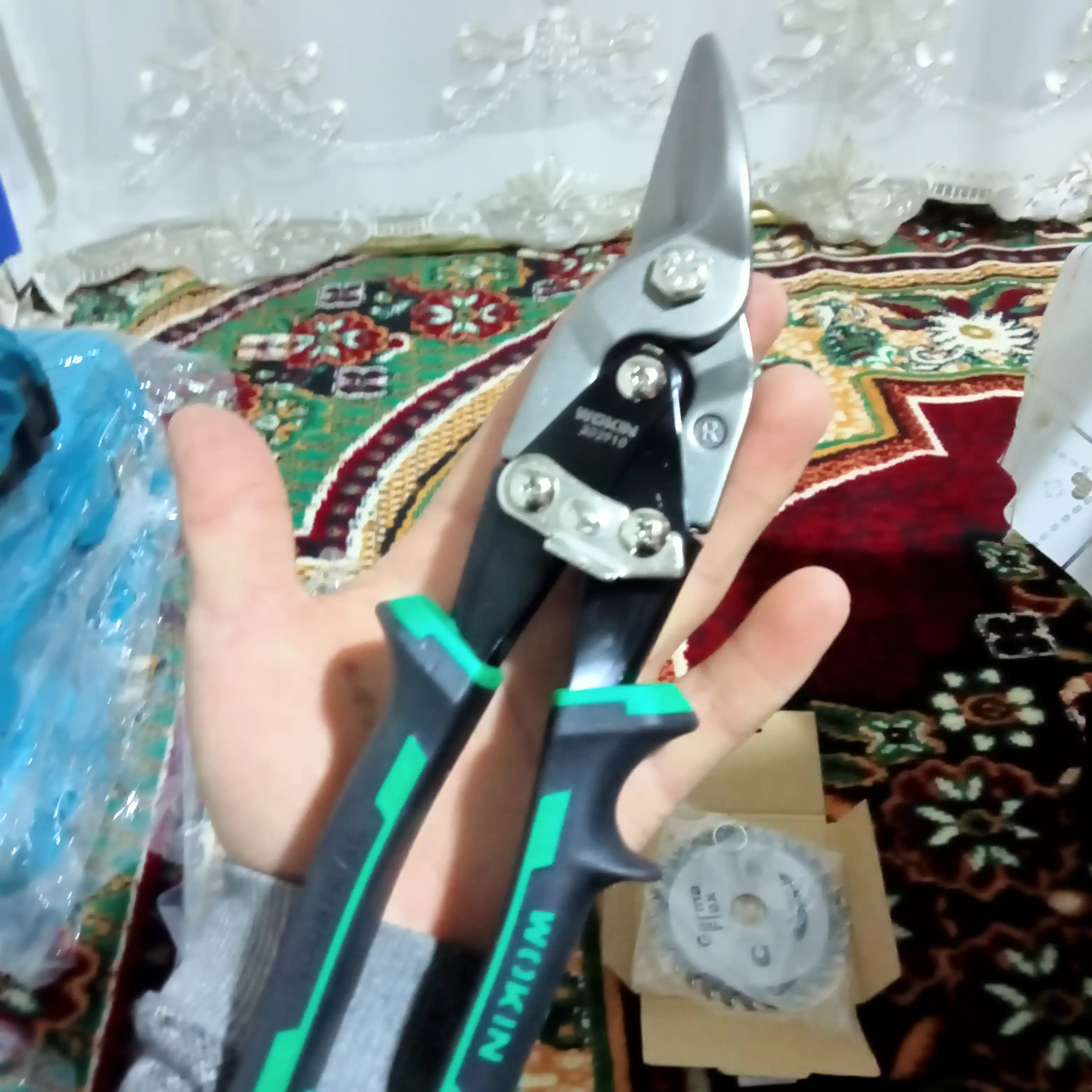O'ng kesadigan metall qaychi  profil list 10"/250 mm WOKIN, profil, varaq