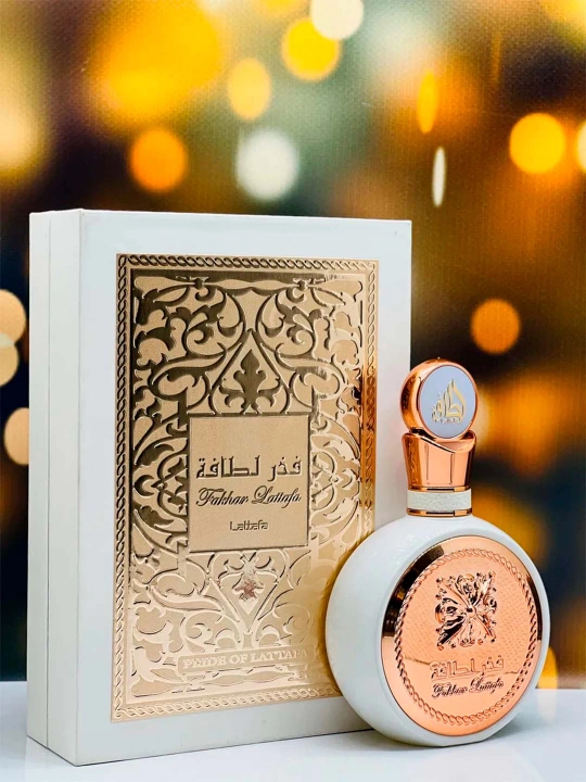 Fakhar White Rose Lattafa ayollar uchun atir suvi, 100 ml