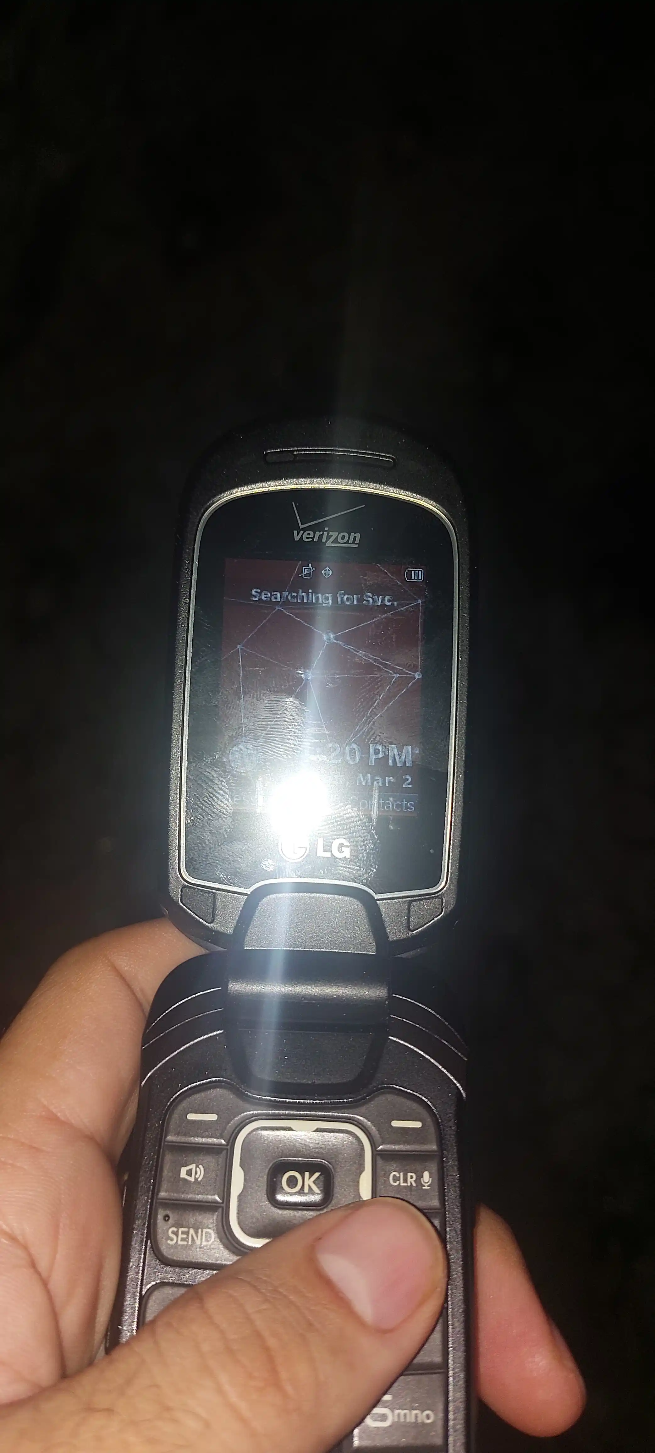 Tugmali telefon LG VN 150 Verizon CDMA Perfectum Restovratsiya