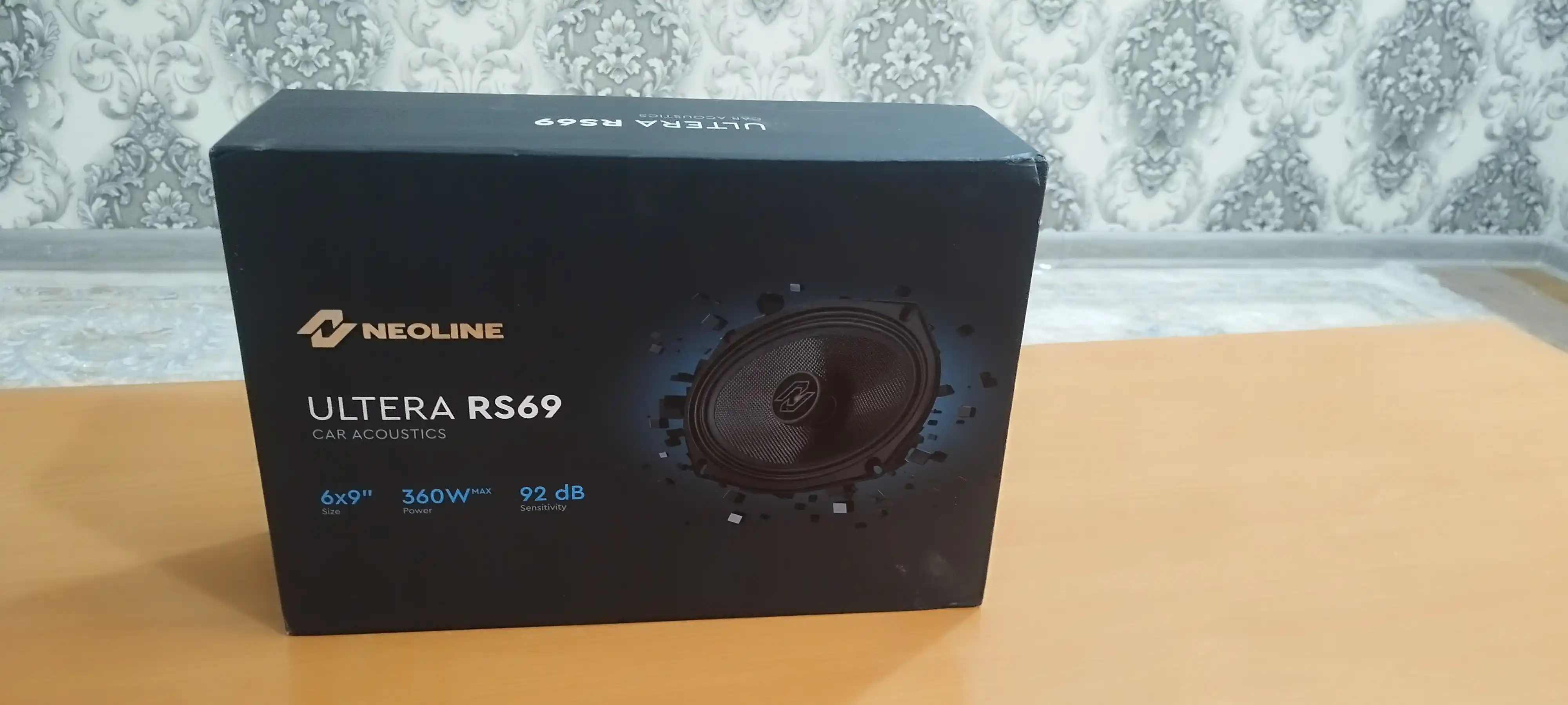 Akustik tizim Neoline Ultera RS69