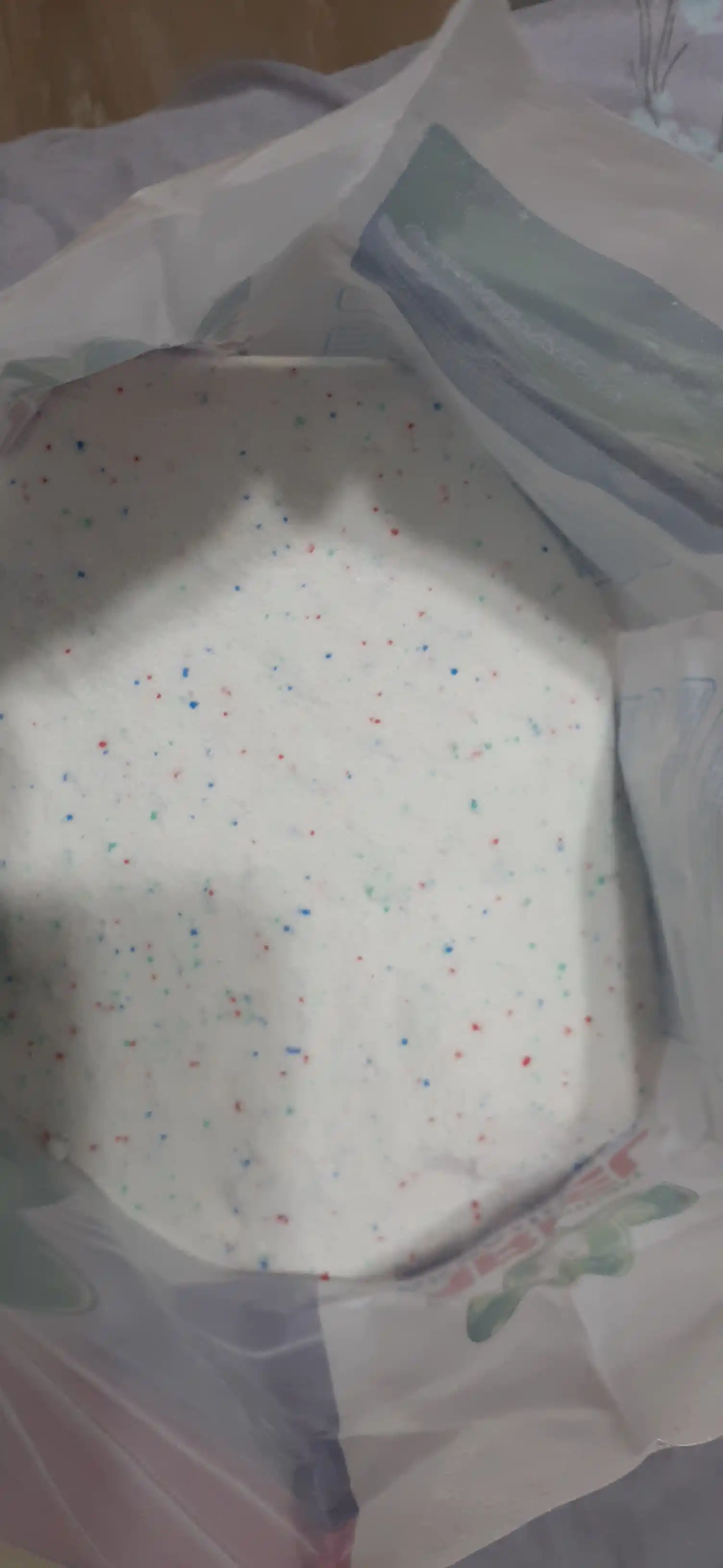 Ariel kir yuvish kukuni 3 kg, avtomat, rangli kiyimlar uchun