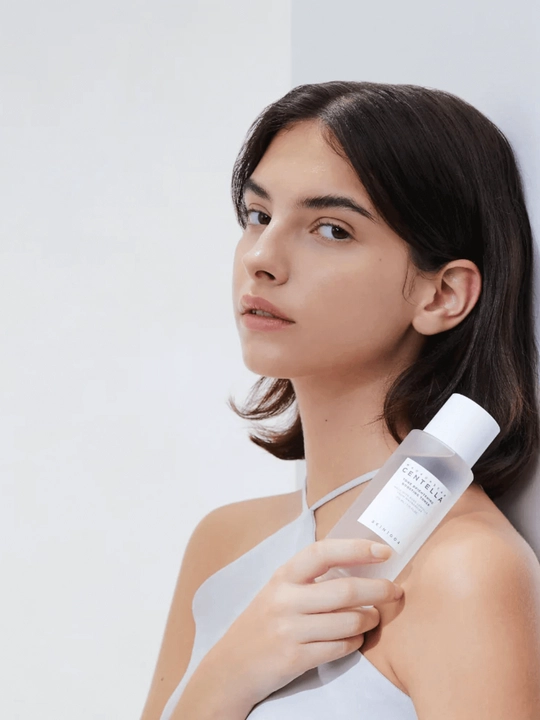 SKIN1004 Madagascar Centella Tone Brightening Boosting Toner — осветляющий тонер для лица