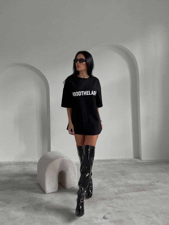 Ayollar uchun oversize futbolka-tunika printli, uzun paxtali futbolka ko‘ylak - 