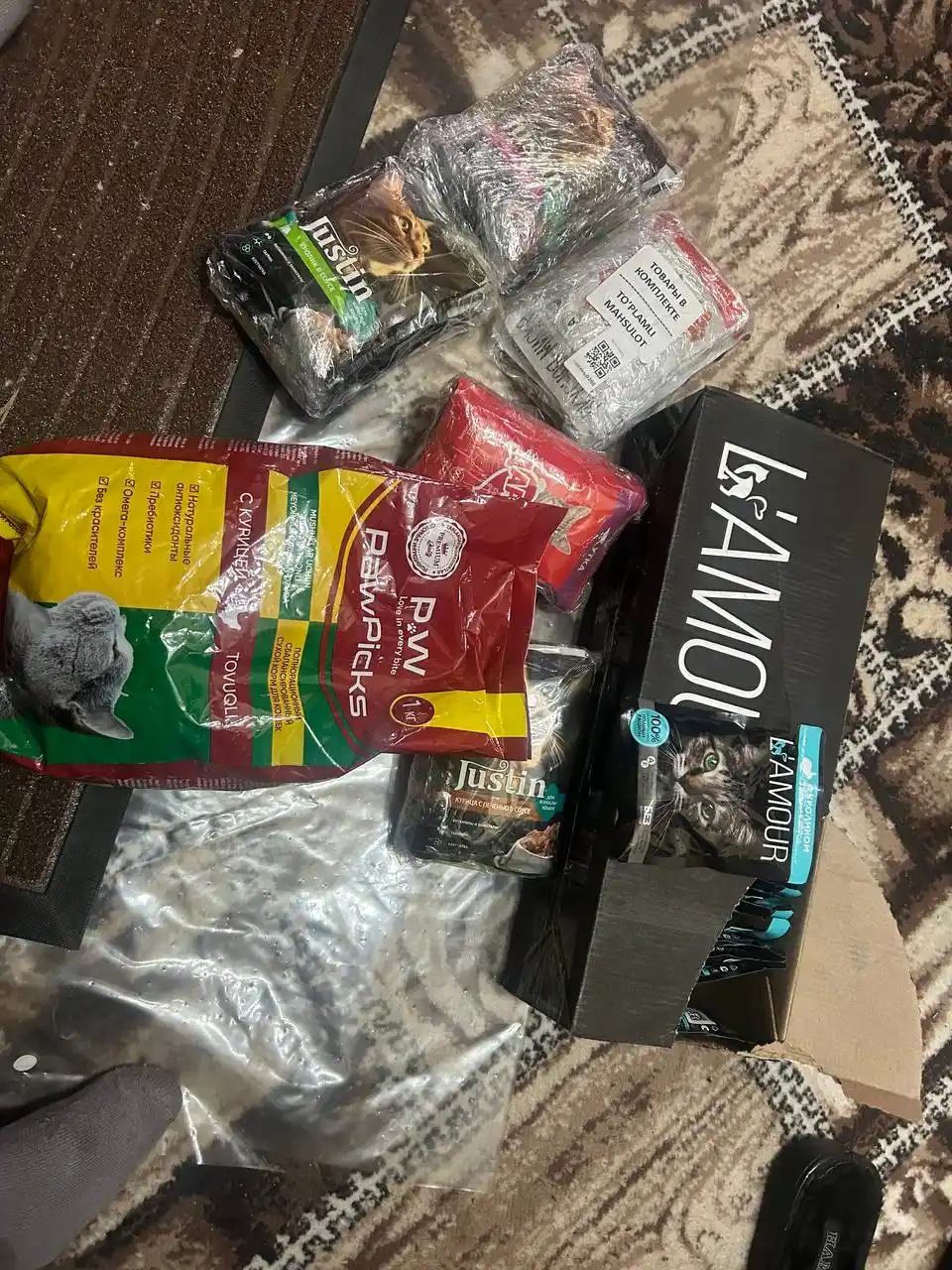 Lamour mushuklar uchun nam yem, sousdagi quyon bilan, 75 gr 28 dona
