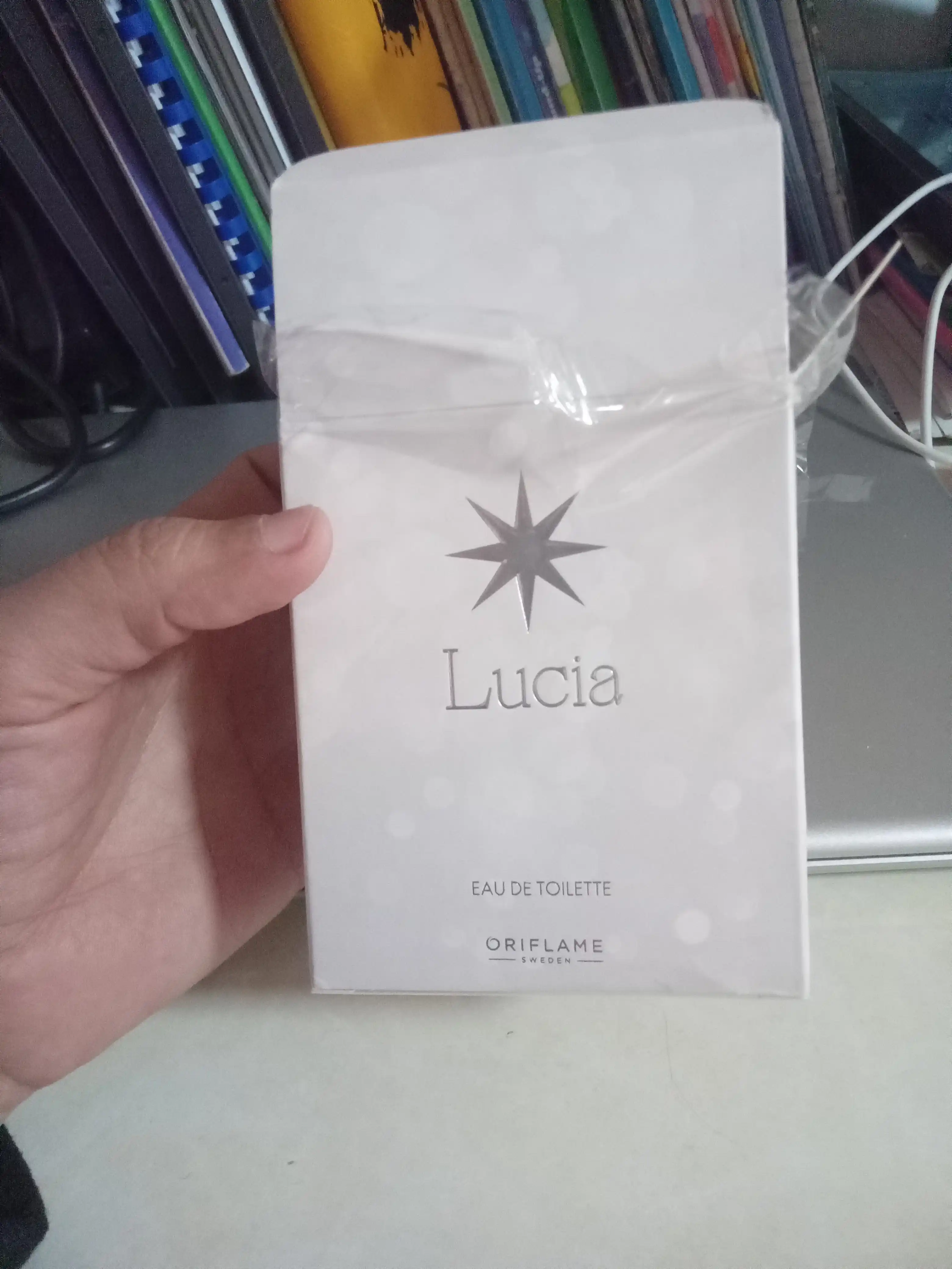Туалетная вода для женщин Lucia, 50 мл, цветочный аромат