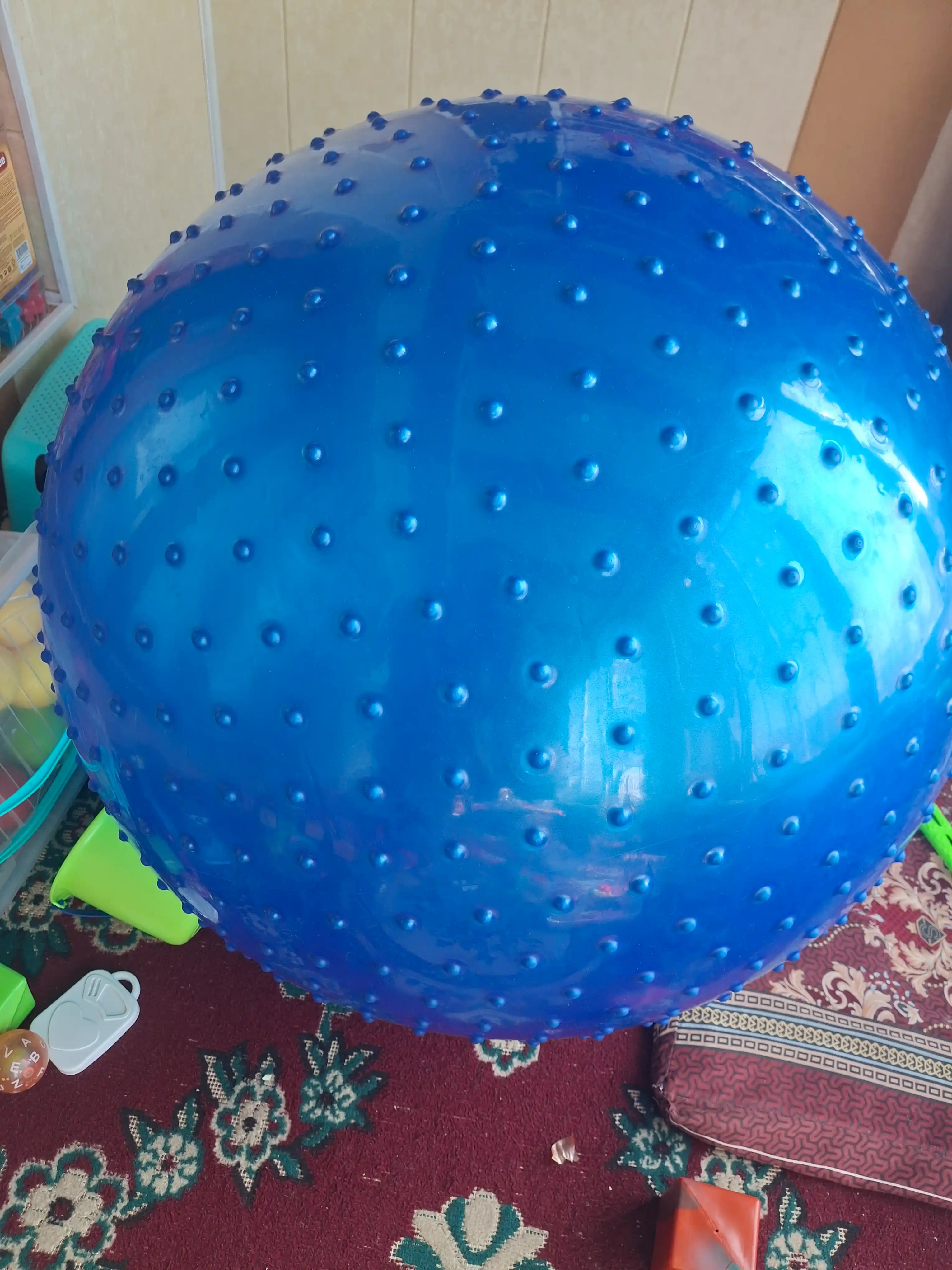 Мяч для фитнеса с шипом Fitball, фитбол 75-85-95 см, с насосом