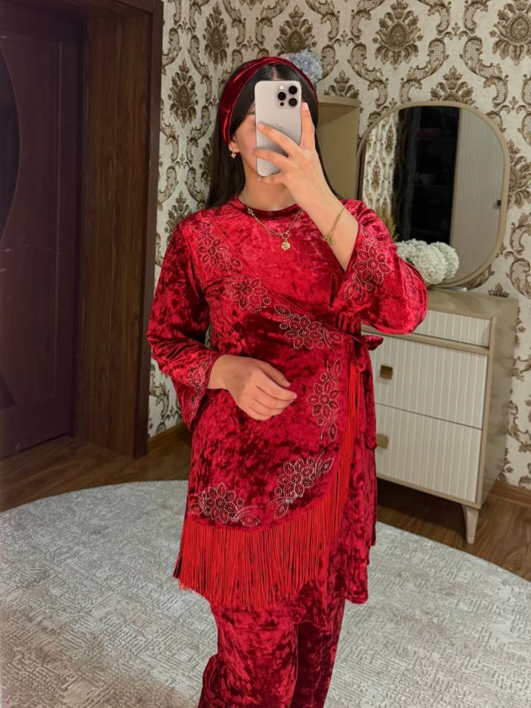 Ayollar uchun ikki qismli uy kiyimlari, standart o'lcham 44-50, kuz uchun