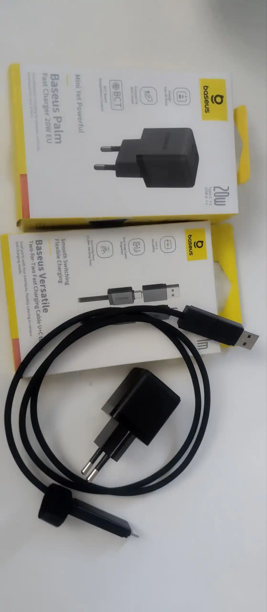 Kabel Baseus Versatile Two-for-Two 4 in 1 USB Type-C, Lightning, USB Type-A, 1 va 2 metr