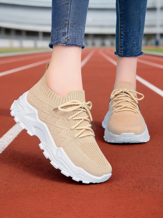 Ayollar yengil, havo o'tkazuvchi va qalin poshnali Zwalk AirWeave Flix slipon-kedalari