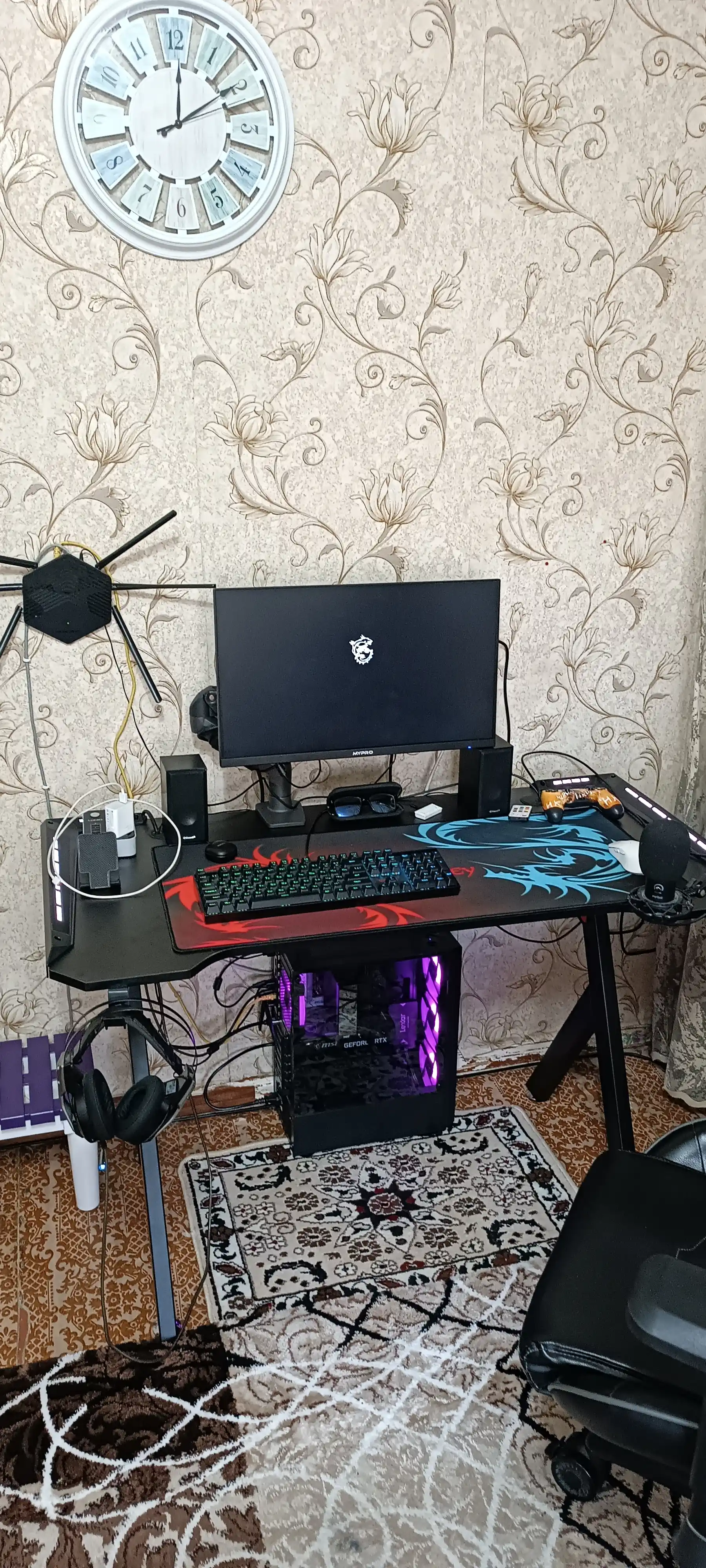 120 sm, RGB Gaming stol, Y-shaklli, kosa tutqichi va quloqchin ilgagi