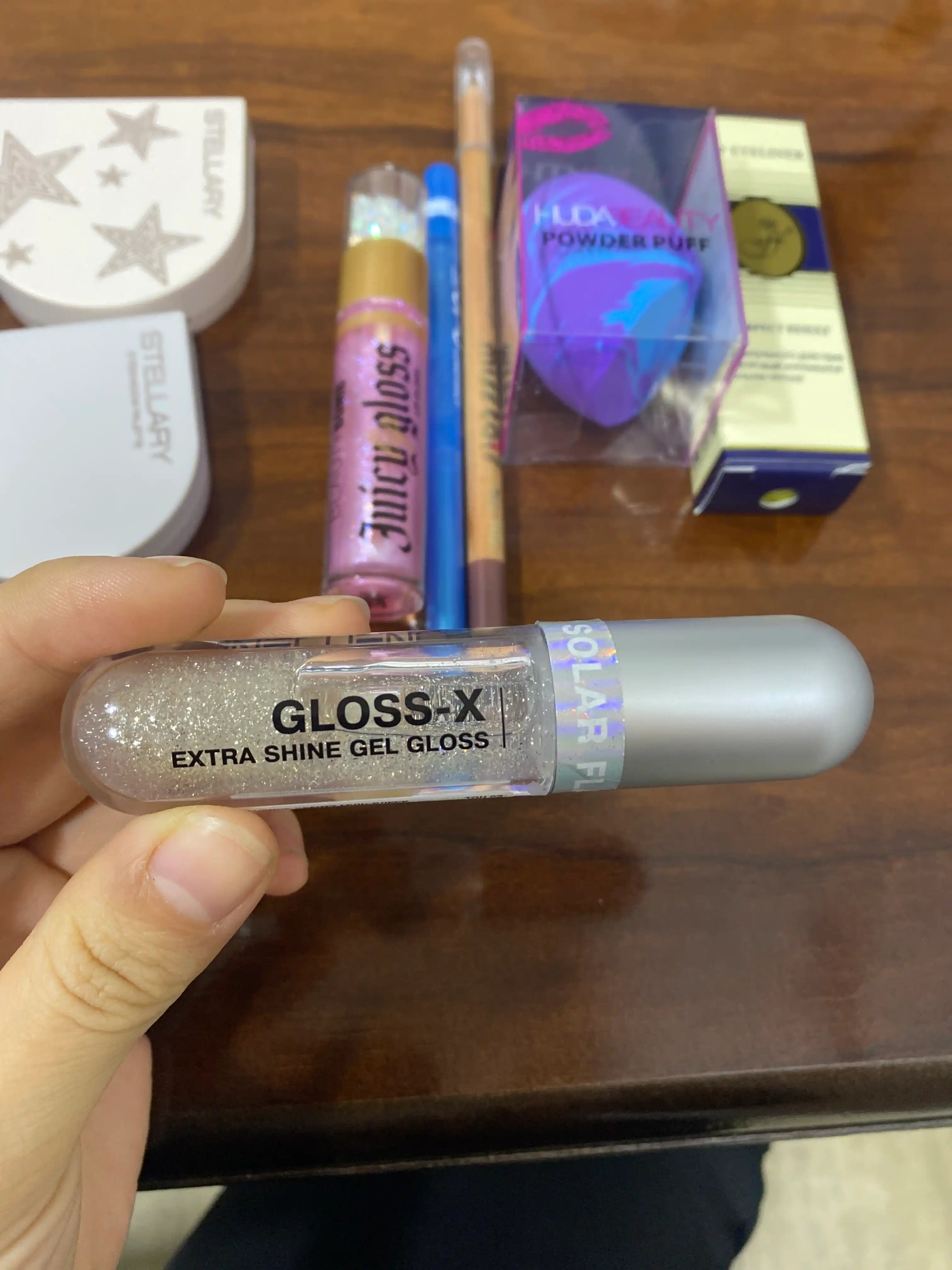 INFLUENCE BEAUTY, lablar uchun gel-yaltiroq Gloss-X 03 3,5ml
