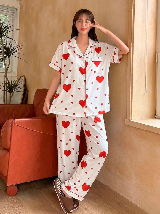 Ayollar pijamasi