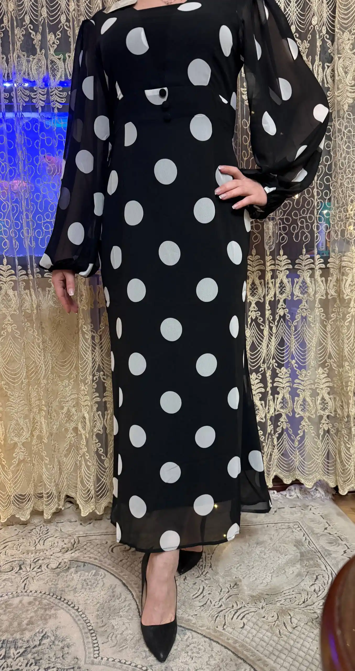 Ayollar kiyimi, oqlangan polka nuqta kiyimi, kechki no'xat
