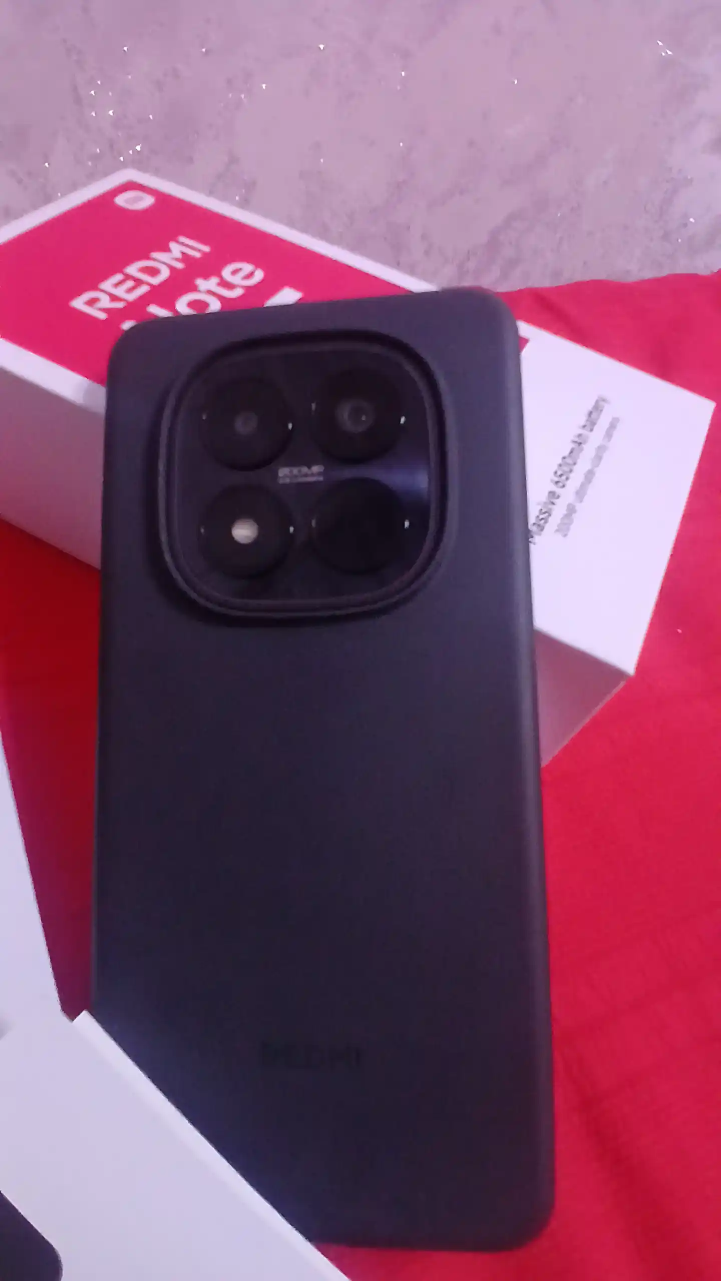 Смартфон Xiaomi Redmi Note 15 Pro+ 5G, 200MP 6500mAh 100W