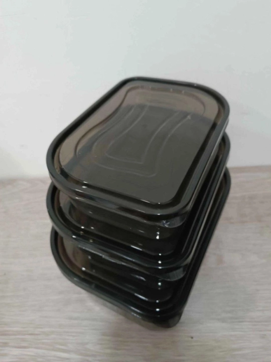 Konteynerlari to'plami 3 tasi 1 da matryoshka