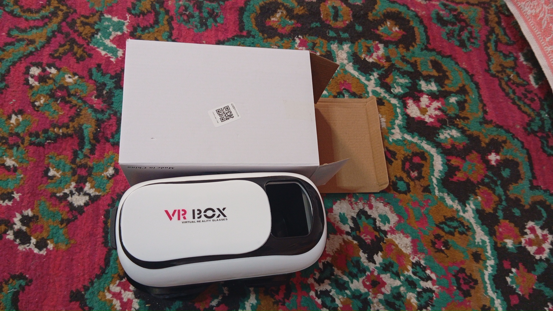 Очки виртуальной реальности VR Box