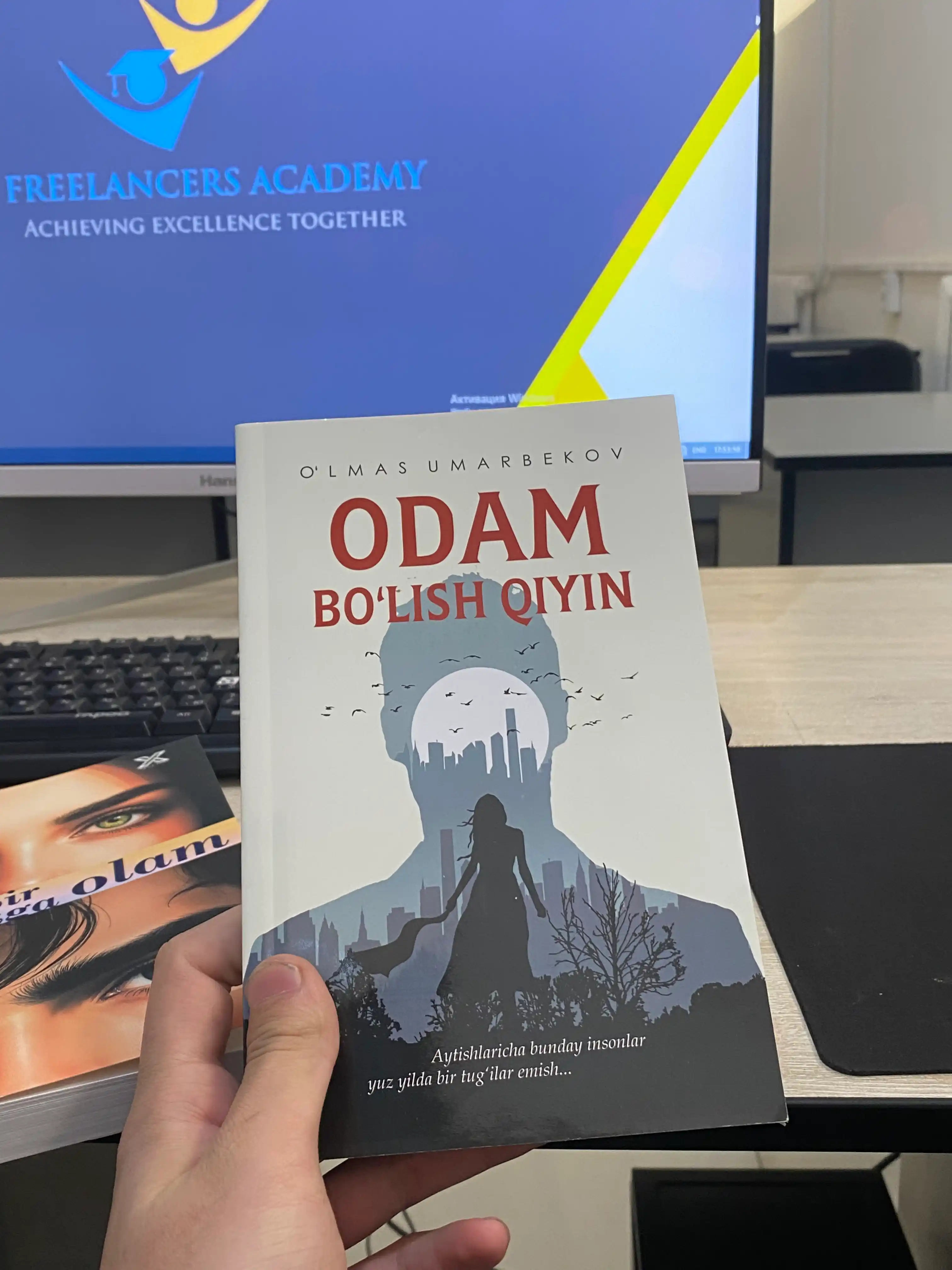 Севгим севгилим, Одам булиш кийин, Киёмат карз, Кизимга мактуб, Фотима ... Улмас Умарбеков