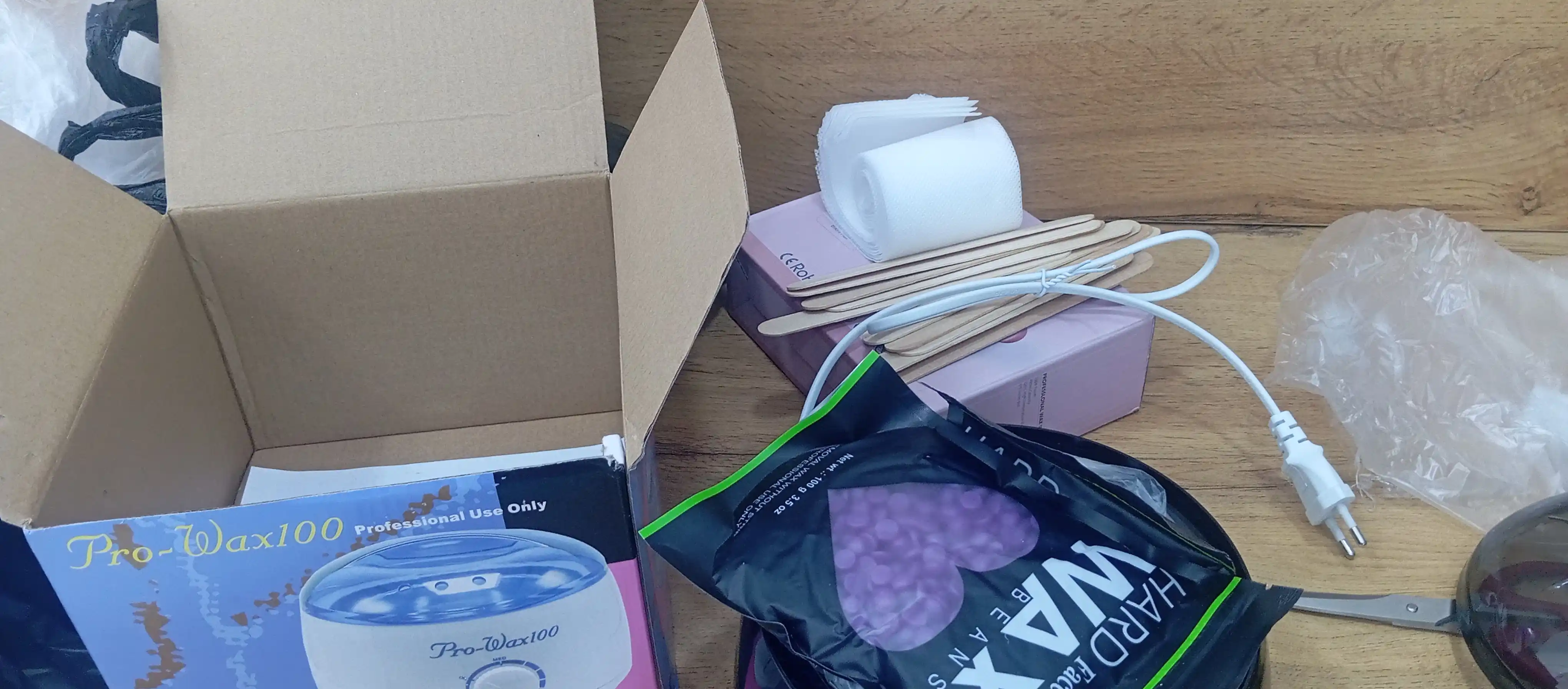 Depilatsiya to'plami: mum, depilyatsiya qozoncha, depilatsiya mumi 100 g, cho'p, 10 dona