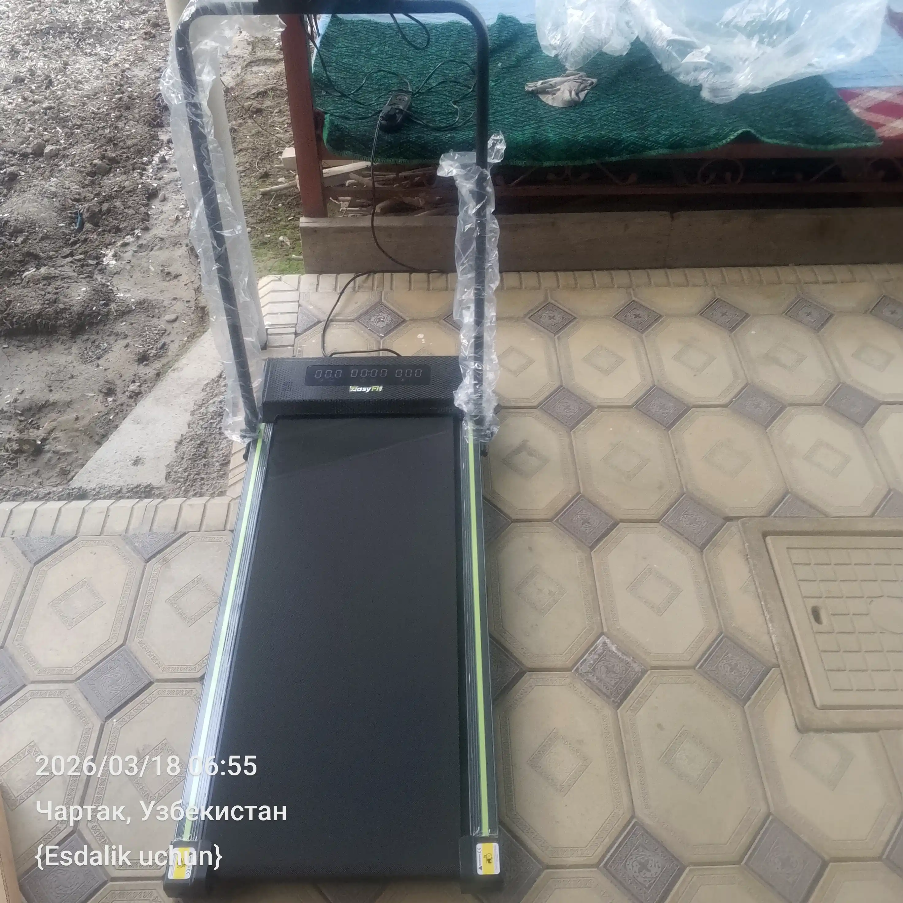 Yugurish yo‘lagi HOMEX H7, 120 kg gacha, elektr, yig‘iladigan