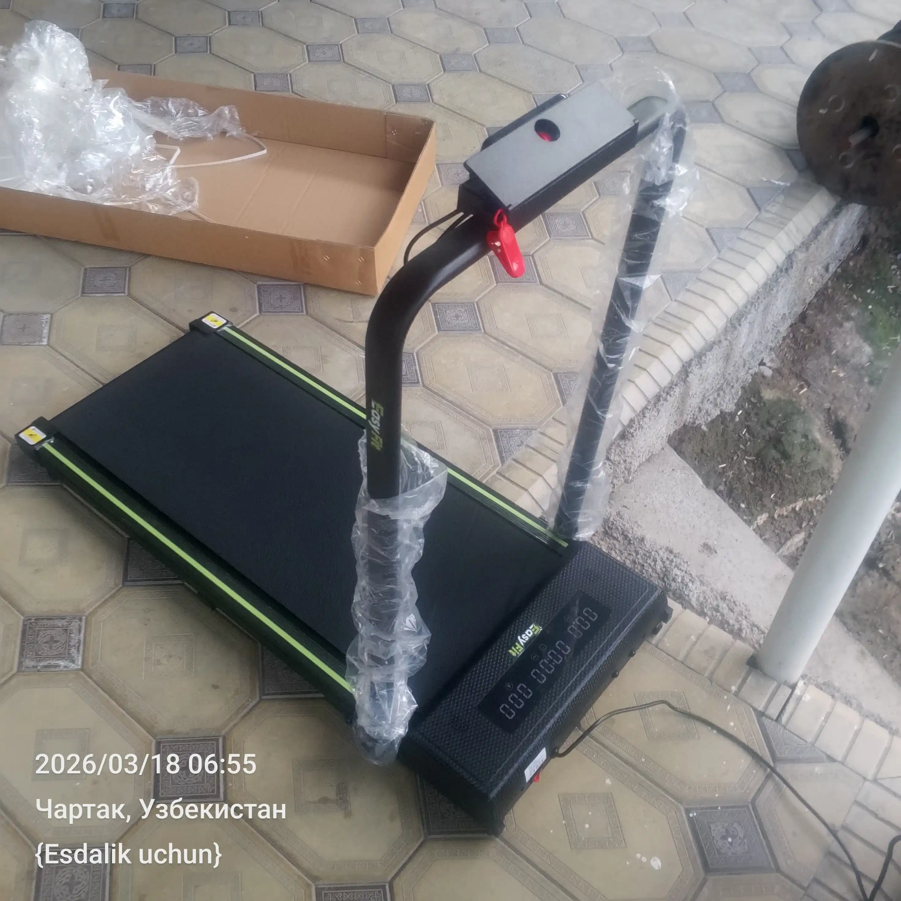 Yugurish yo‘lagi HOMEX H7, 120 kg gacha, elektr, yig‘iladigan
