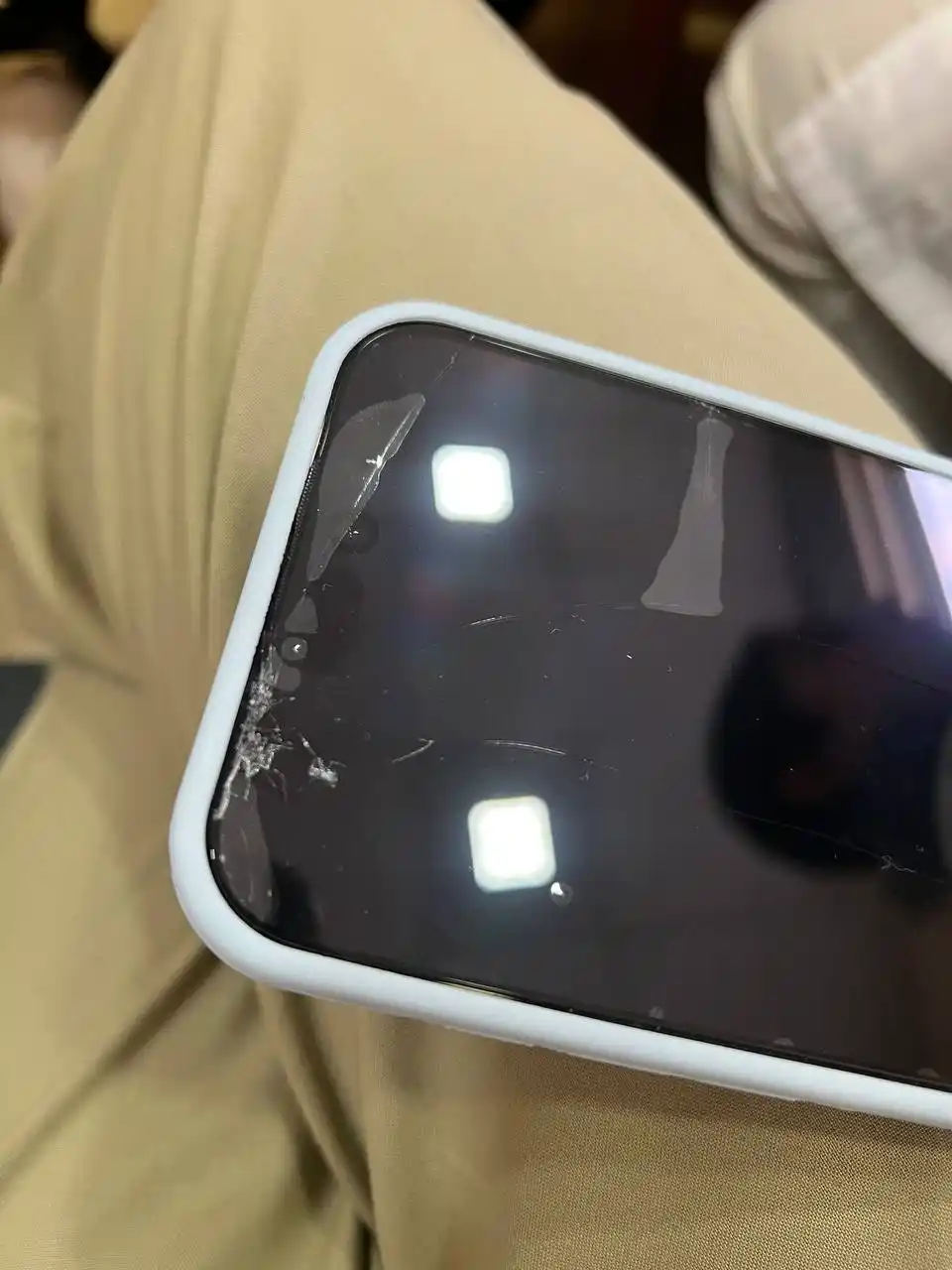 IPhone 16 pro, 16 pro max, 17 Air, 17 pro,17 pro max,18 pro, 18 pro max uchun himoya oynasi