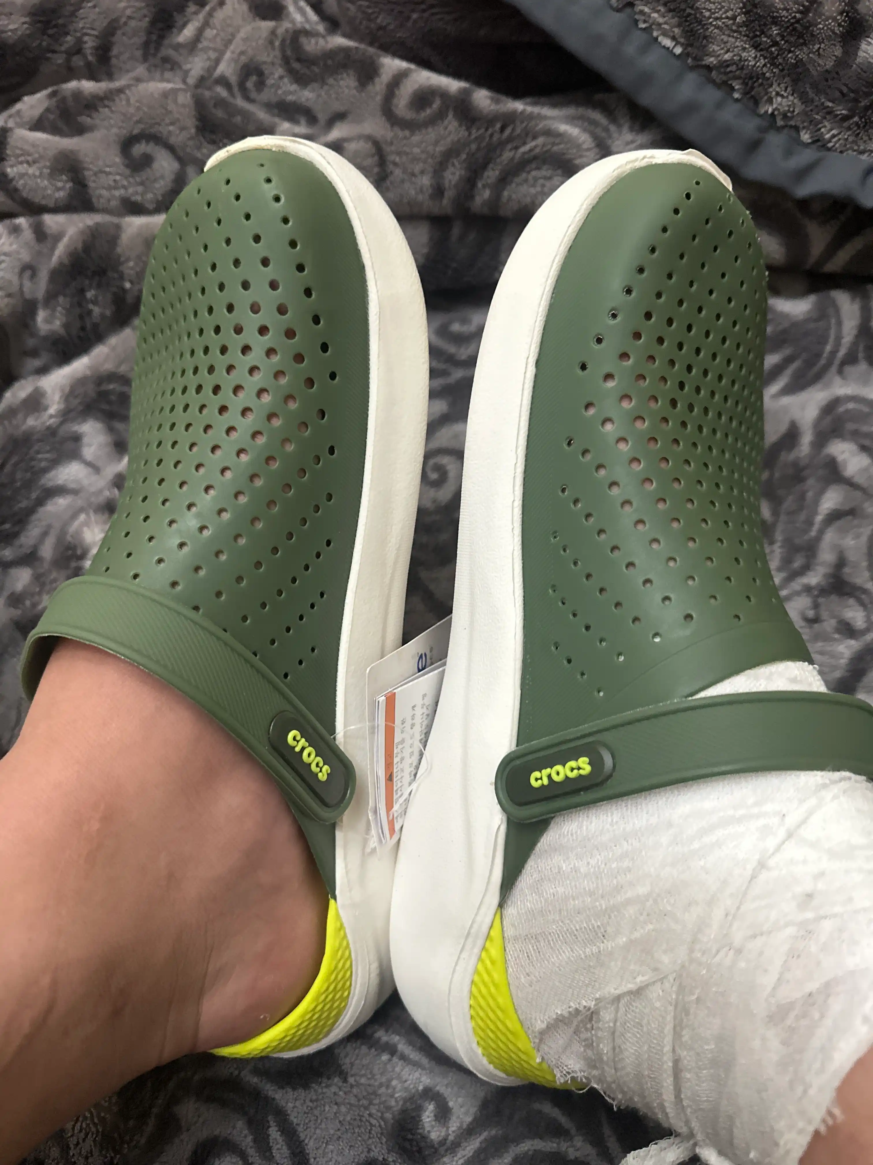 Crocs, сабо, лёгкая и удобная обувь для мужчин и женщин