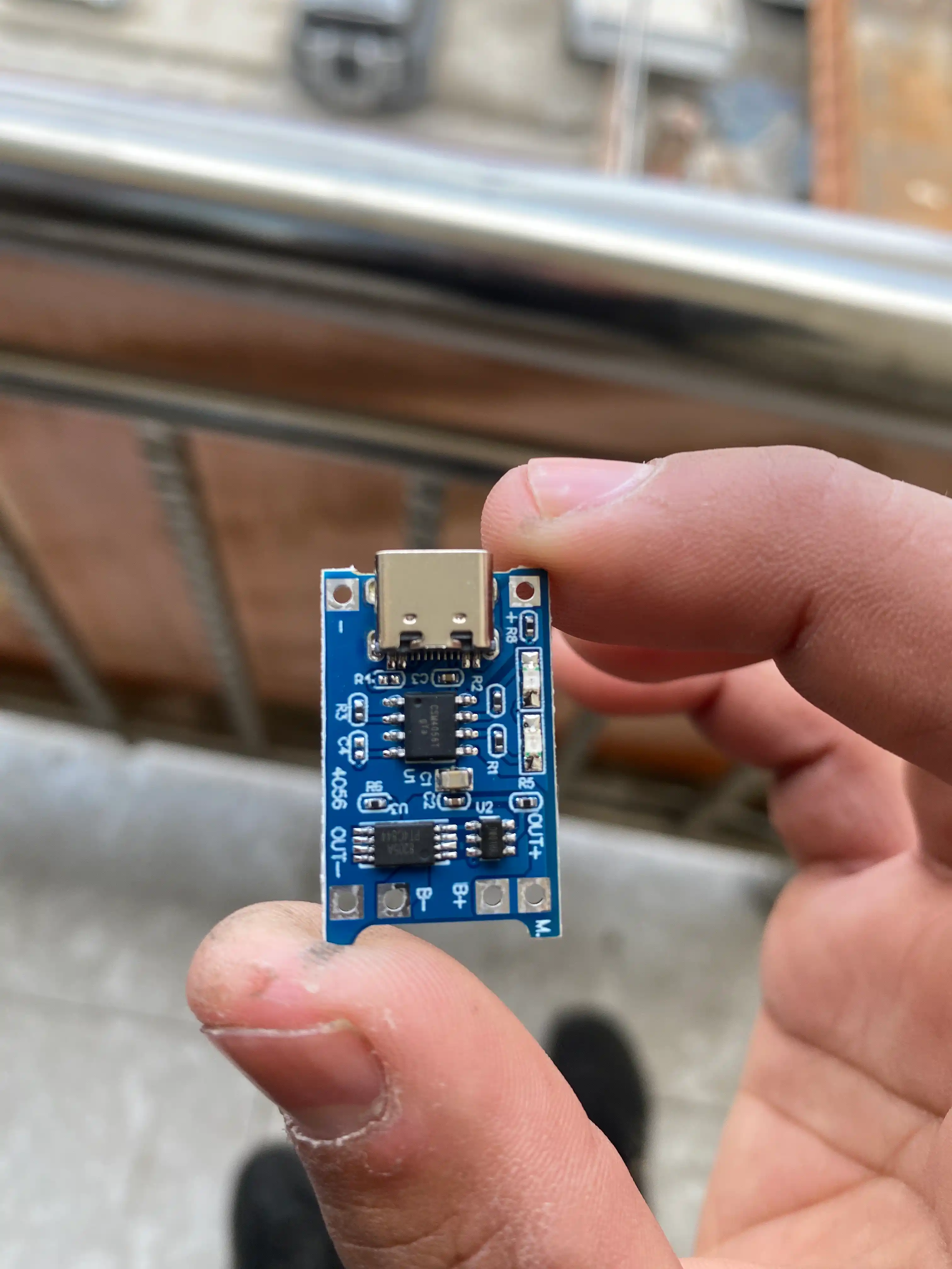 TP4056A Type-C va Micro USB litiy batareyalarini zaryadlash va himoyalash moduli