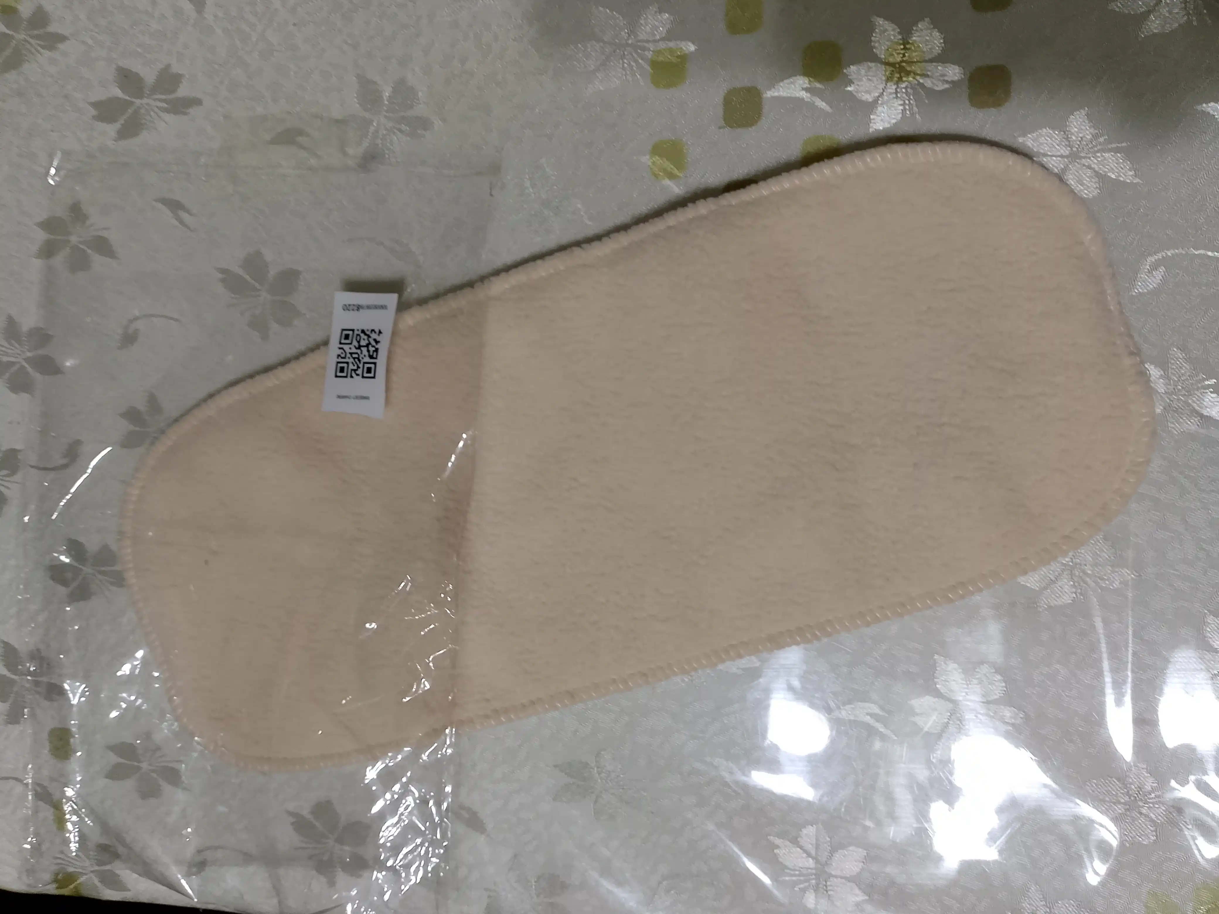 Bolalar uchun qayta ishlatiladigan tagliklar, mato, tugma