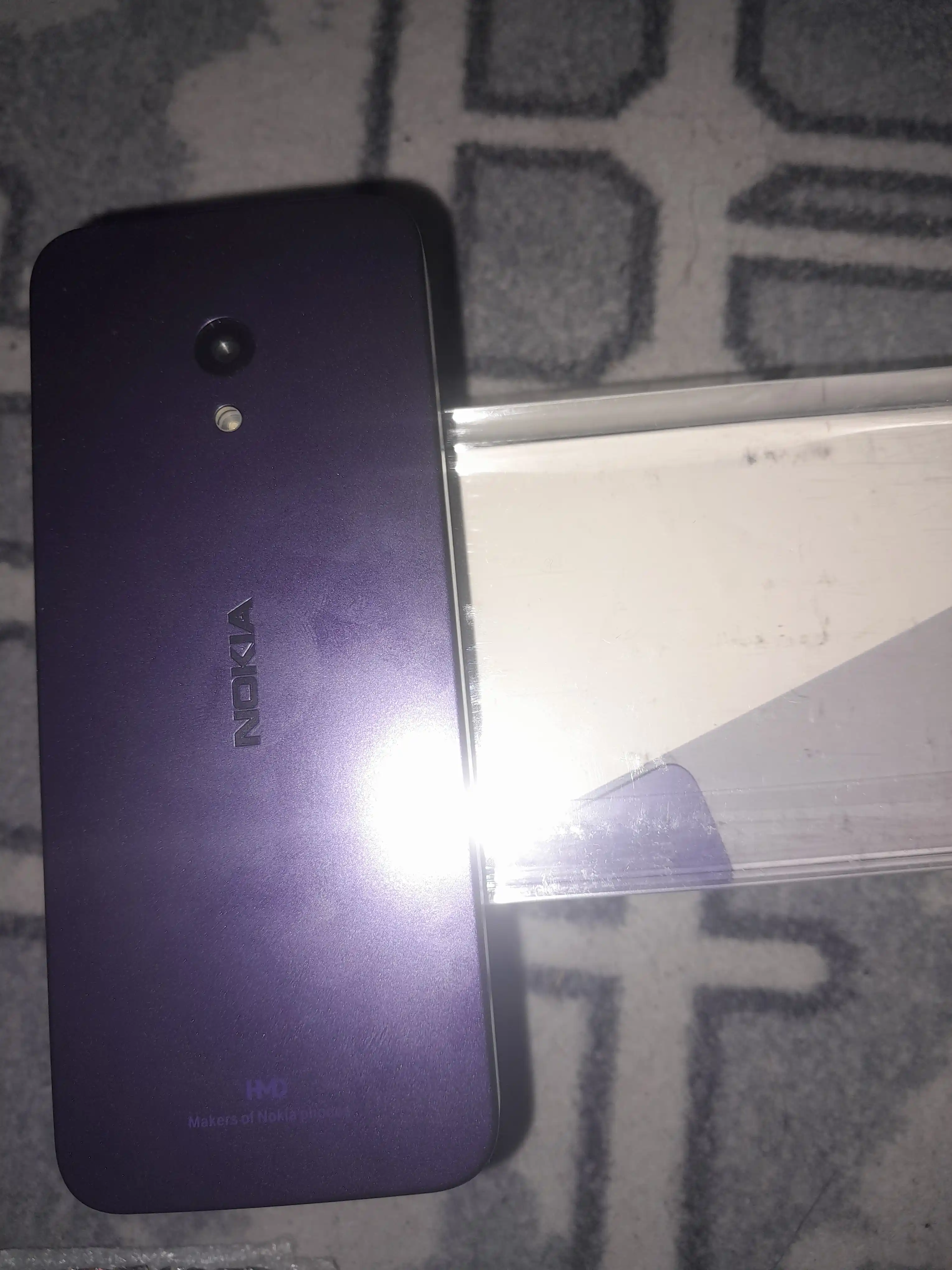 Tugmachali telefon 235 2 SIM