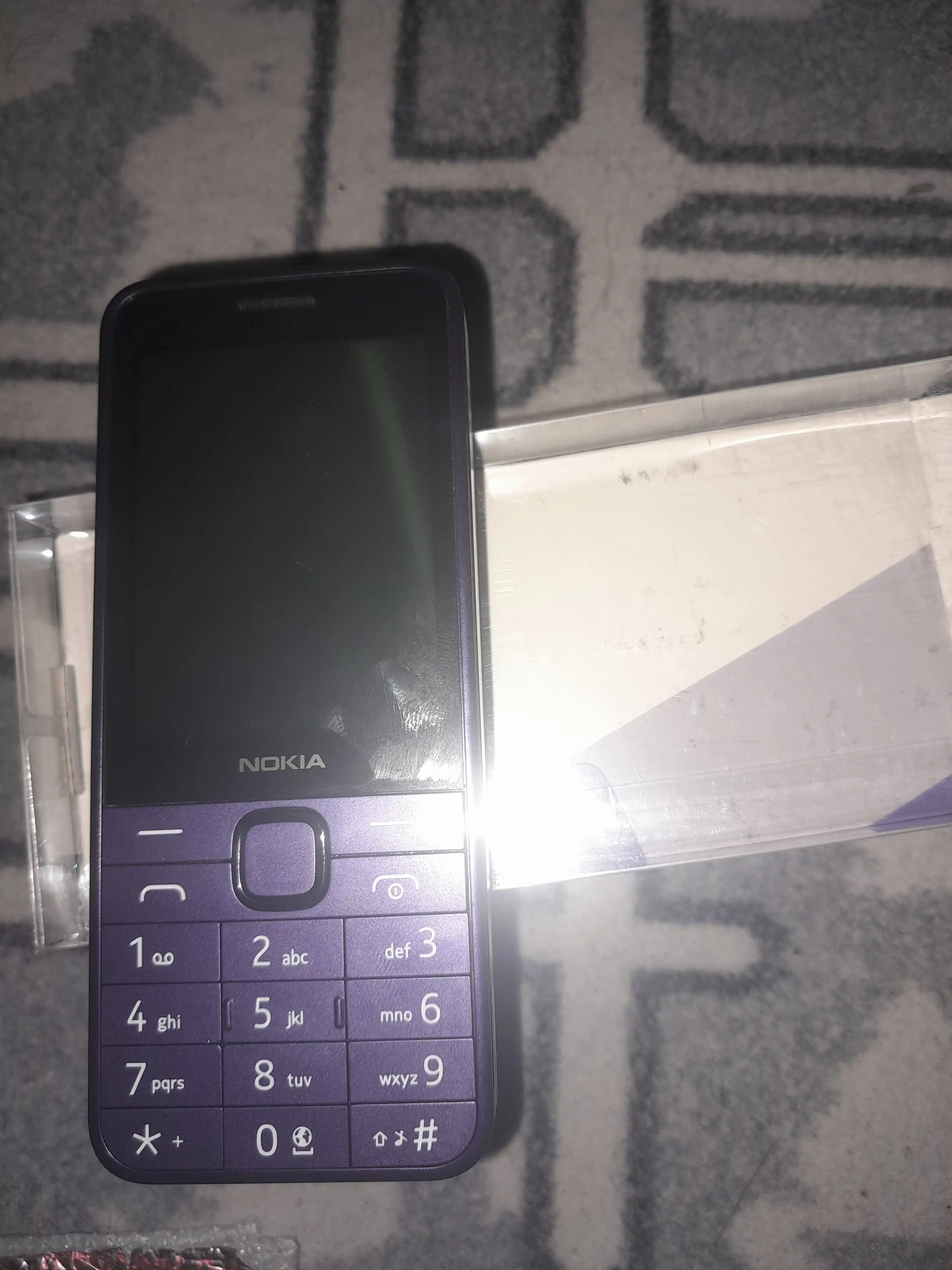 Tugmachali telefon 235 2 SIM