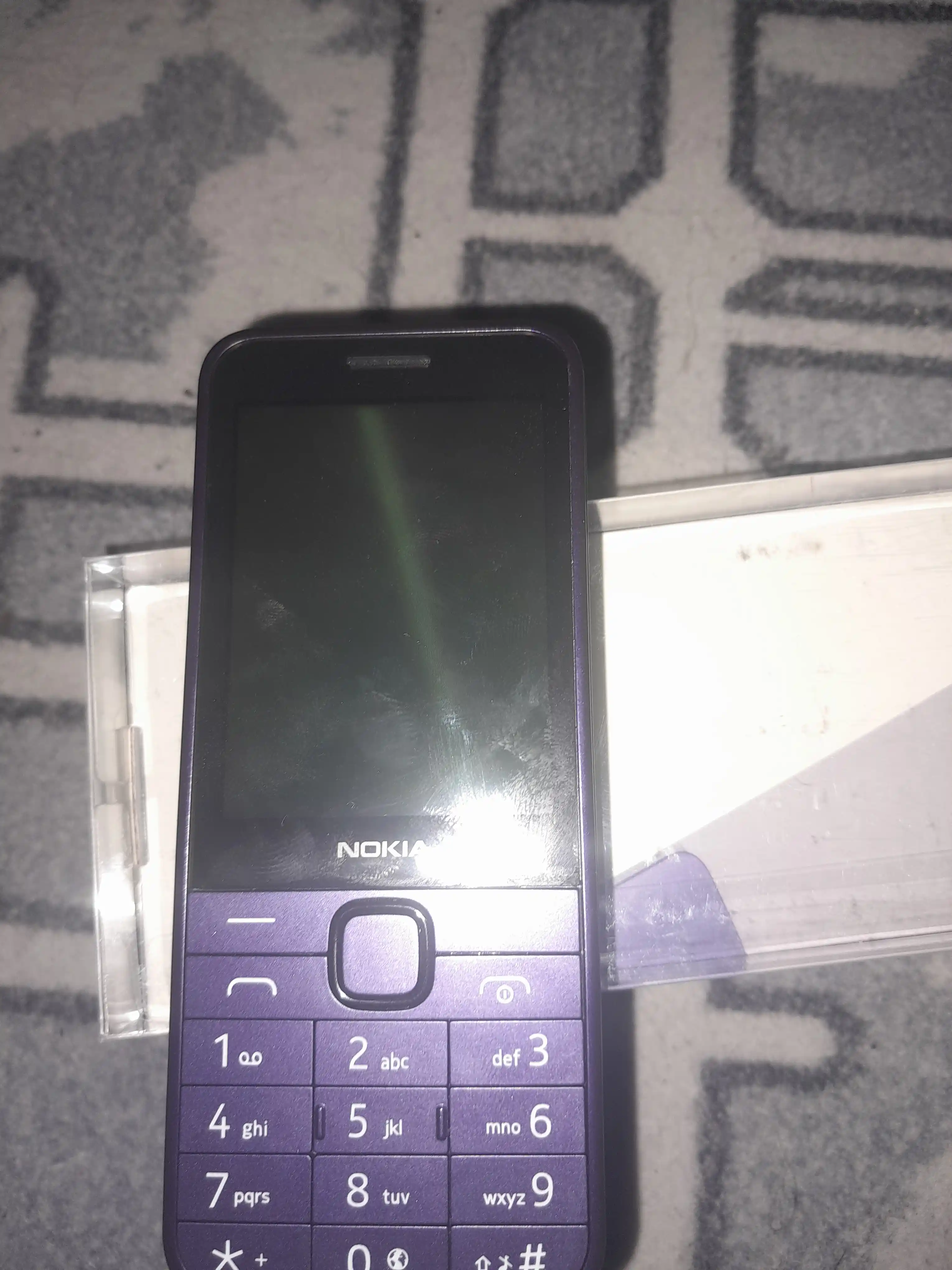 Tugmachali telefon 235 2 SIM