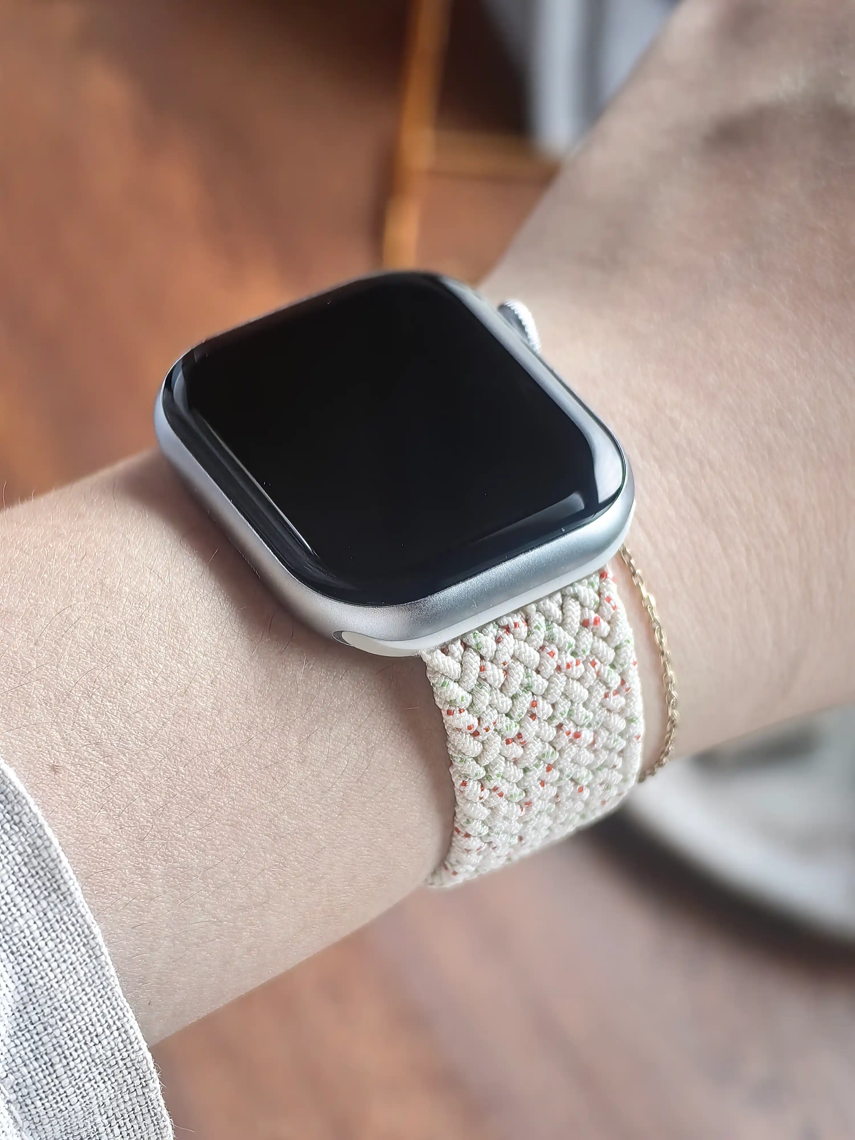 Ремешок для Apple Watch "Solo Loop"