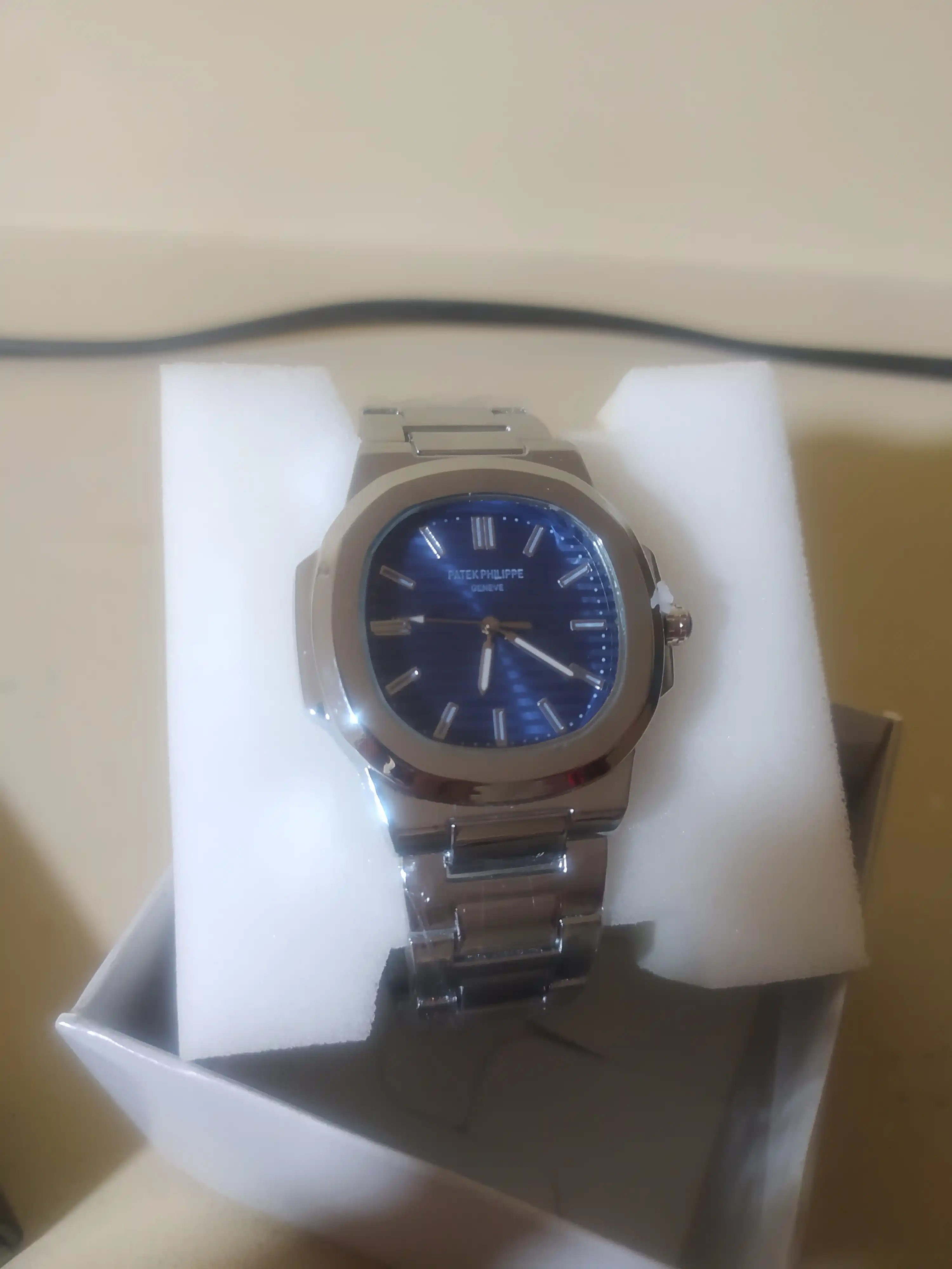 Patek Philippe Nautilus klassik erkaklar soati