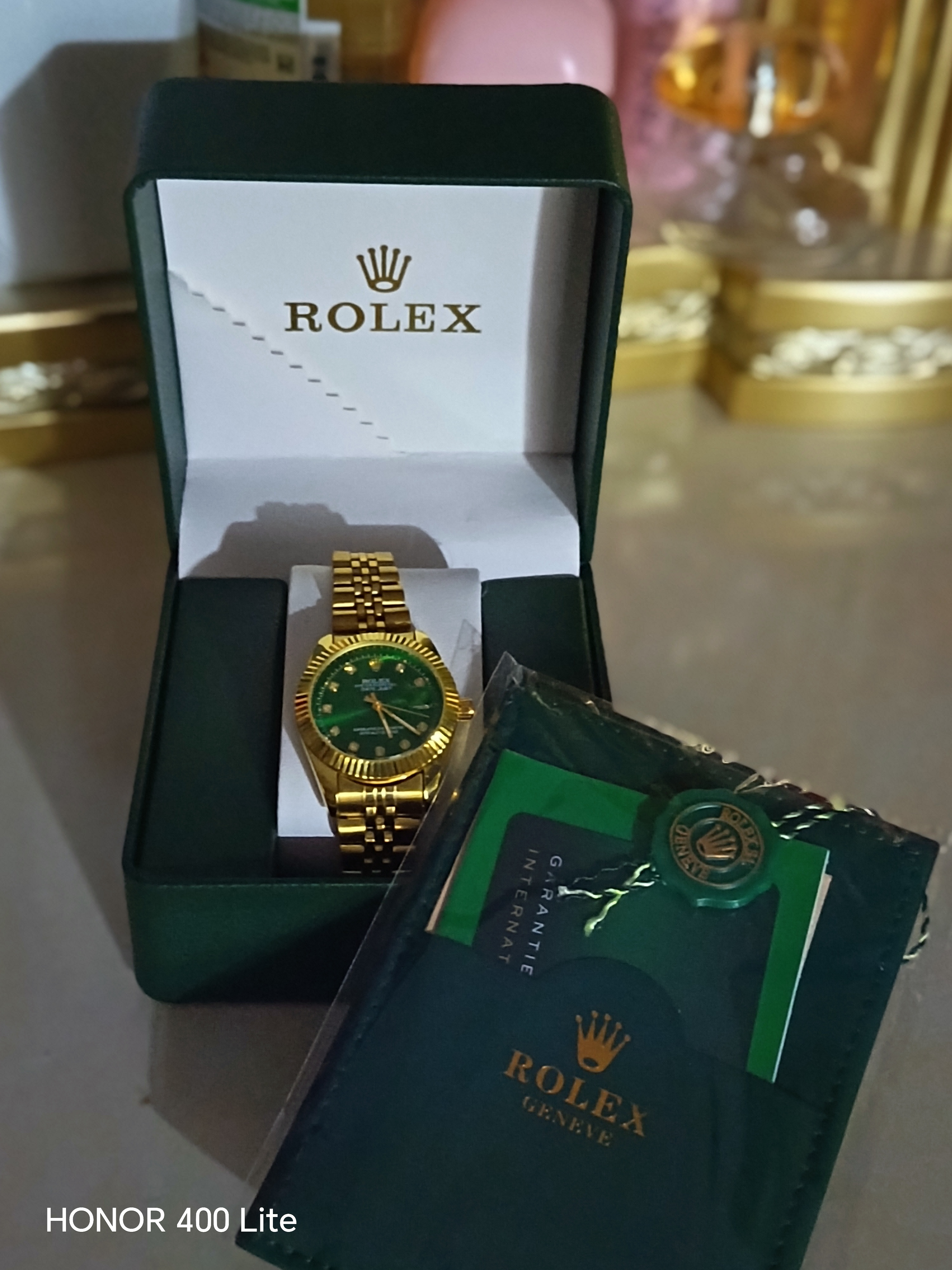 ROLEX ayollar qo‘l soati, batareyali, to‘plamda: quti, soat, g‘ilof, hujjatlar