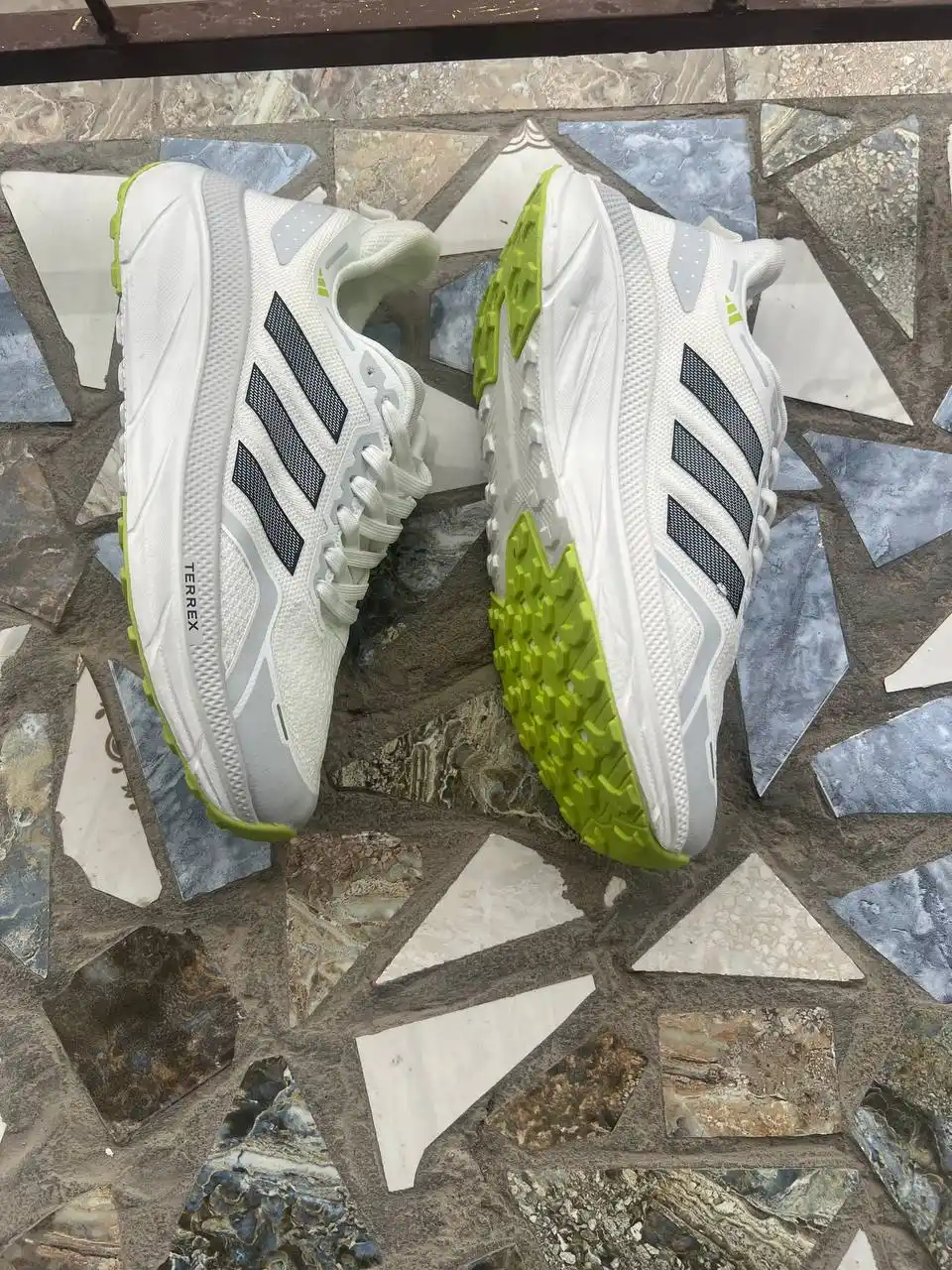 Кроссовки Adidas, весенне-летние, спортивные и повседневные мужские кроссовки
