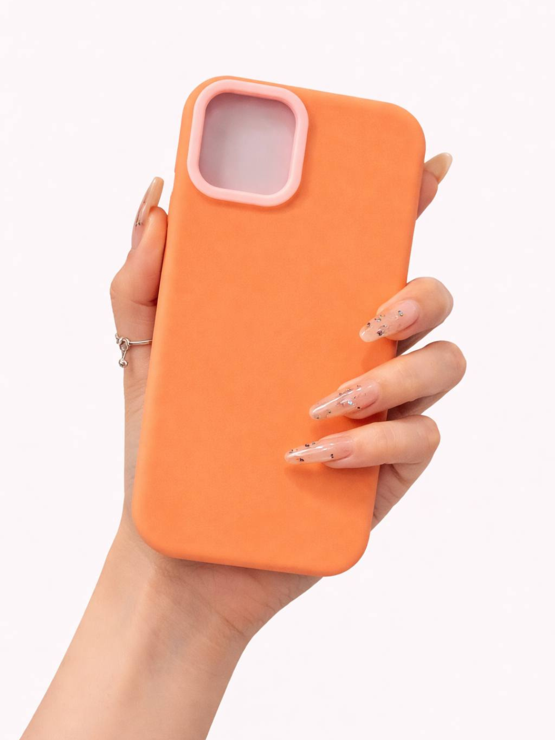 Силиконовый чехол для iPhone – тонкий, мягкий и ударопрочный - 