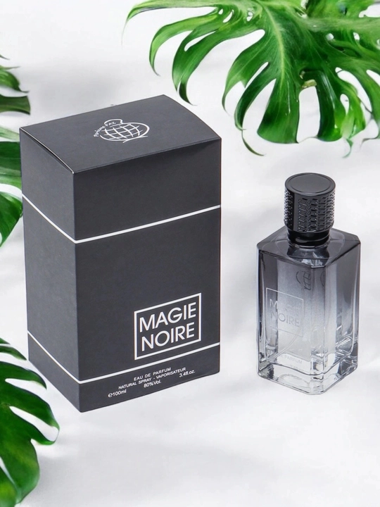 Parfyumlangan suv Magie Noire, erkaklar uchun atir, 100 ml