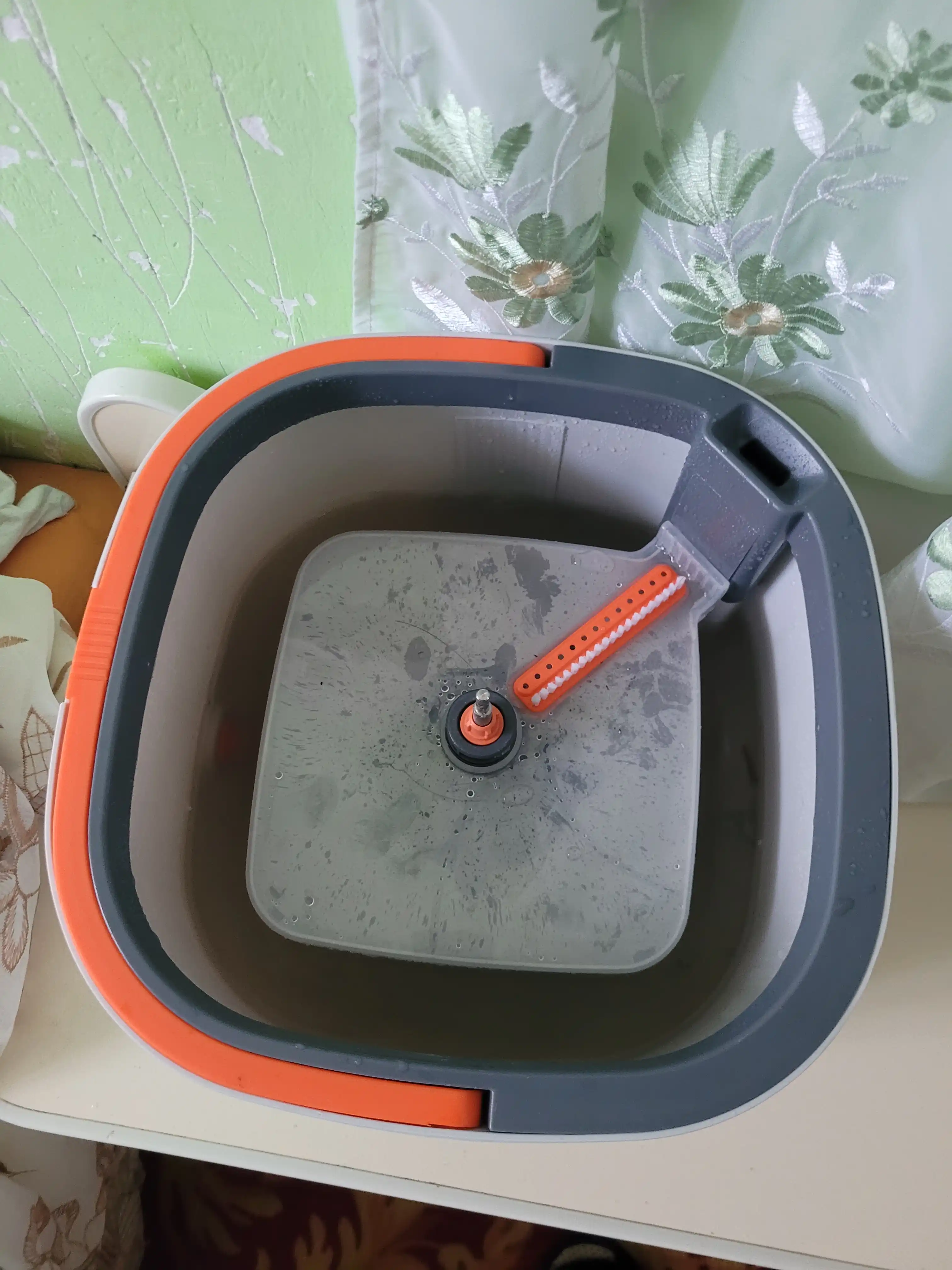 Aqilli chelakli shvabra, toza suv bilan yuvadi, mikrofibra, 2.5l