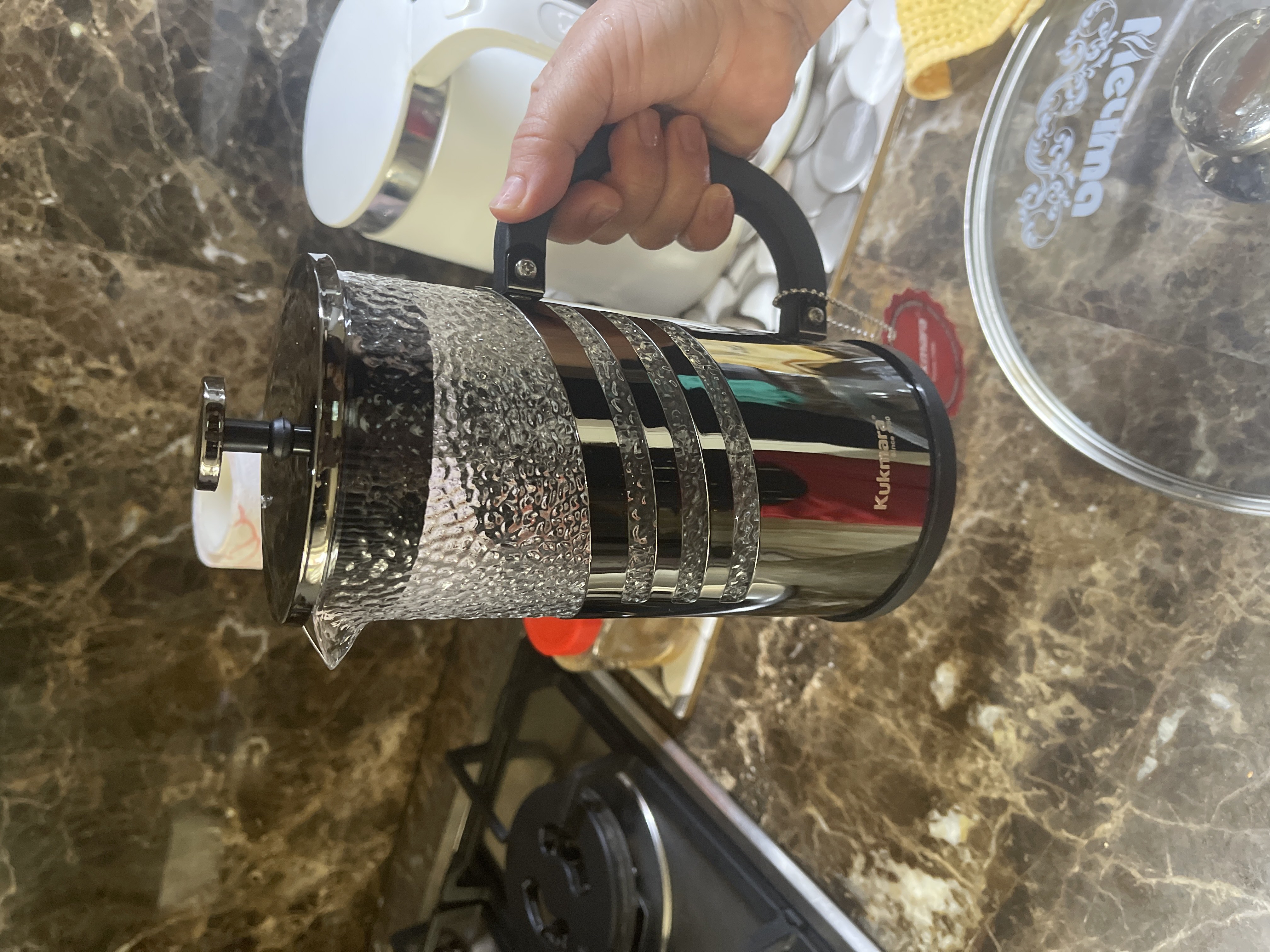 Kukmara shisha choynak, 1 litr – qora rangli french-press, choy va qahva uchun
