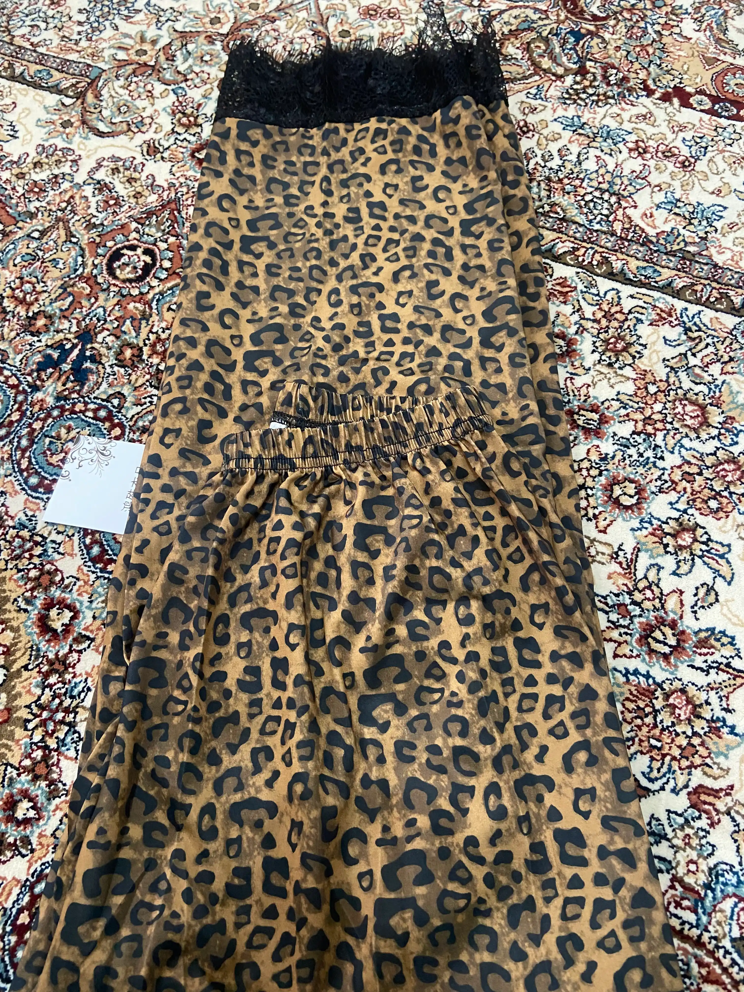 Ayollar pijama komplekt, uy uchun 4 tasi 1 da