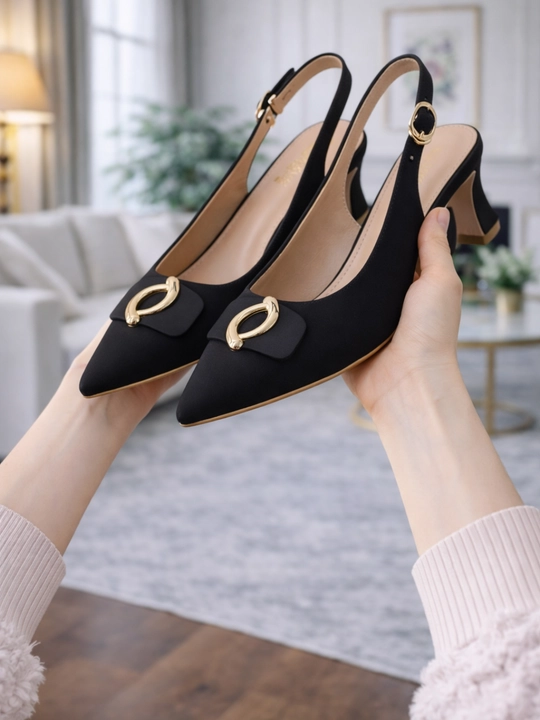 Ayollar uchun elegant slingback tufli, uchli burunli, poshnali, bezakli model
