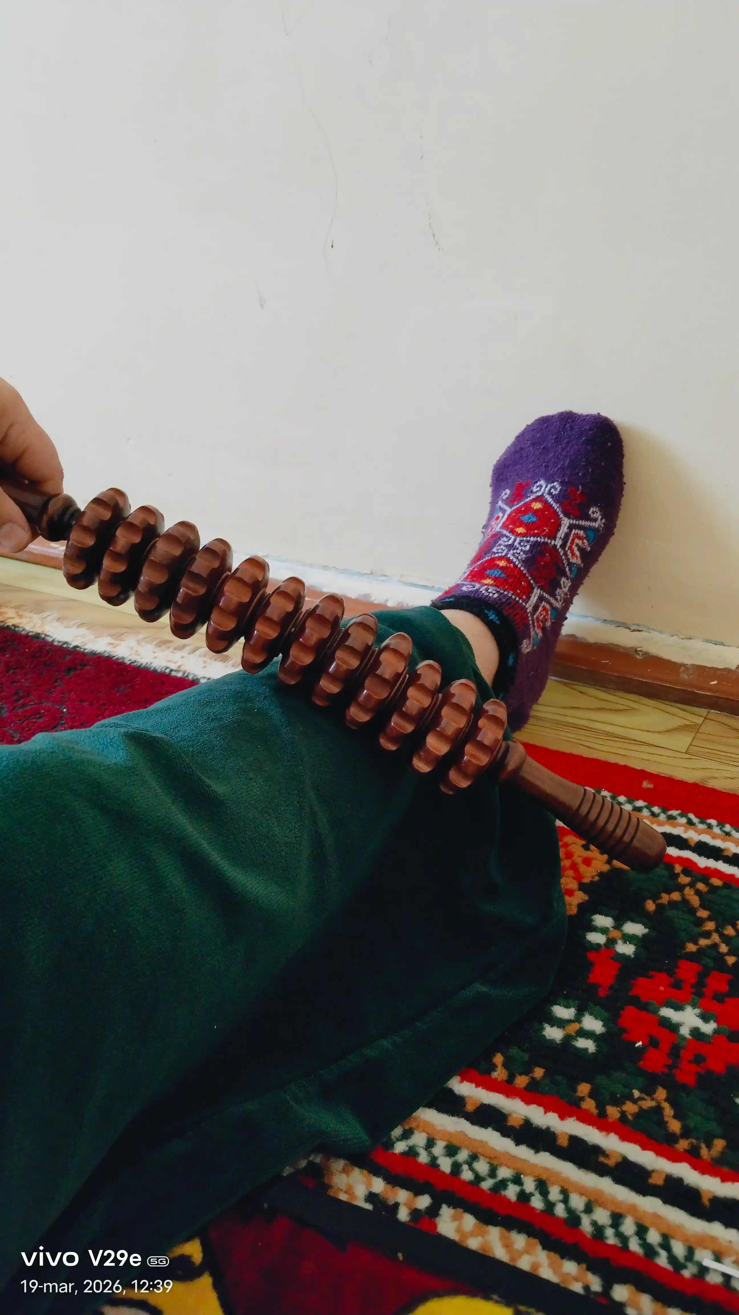 Massaj uchun yog'och rolikli massaj uskuna, tana uchun sellulitga qarshi