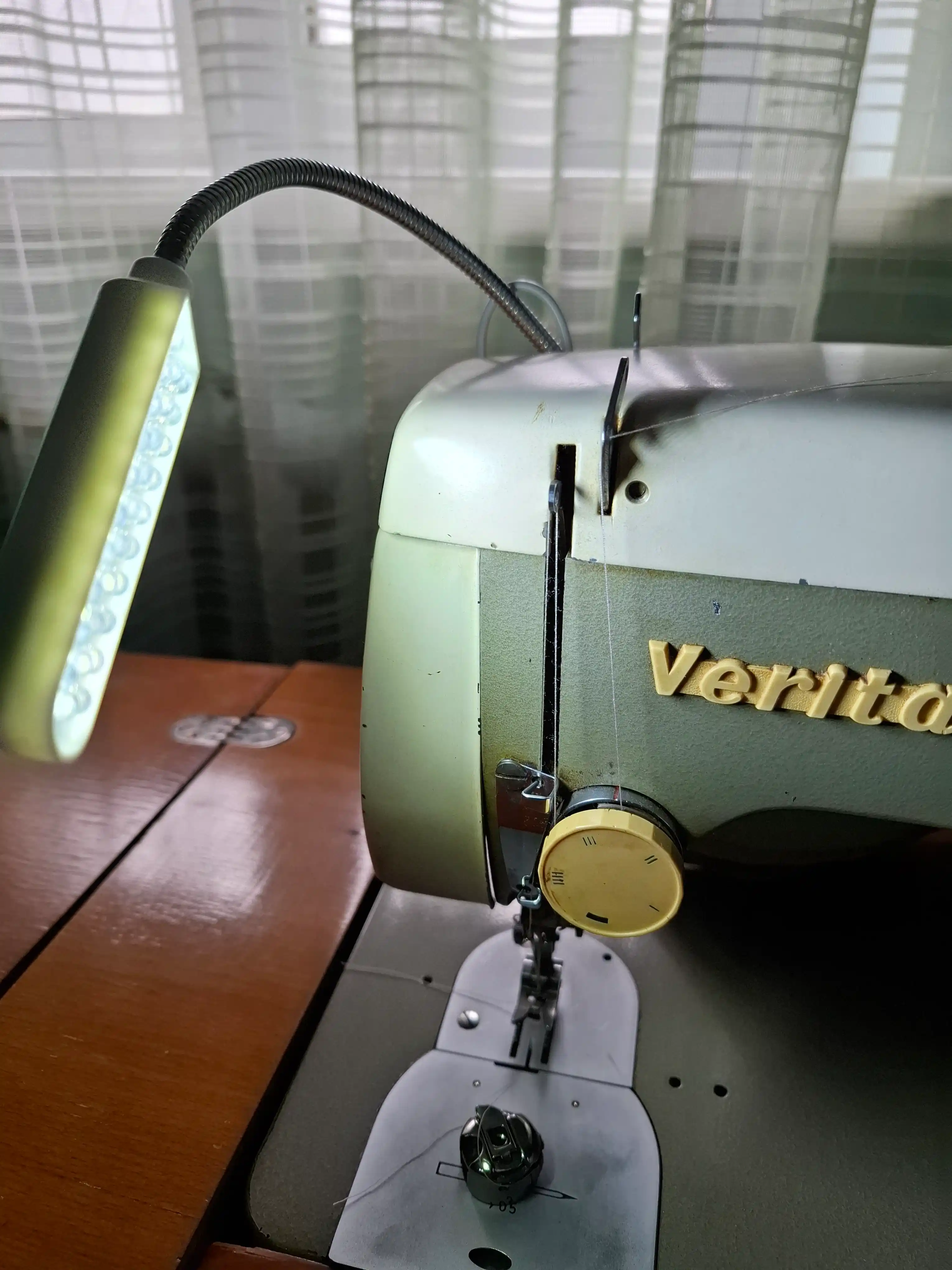 Magnit LED yoritish moslamasi vilkasi bilan podsvetka chiroq lampa svet tikuv tikish uchun