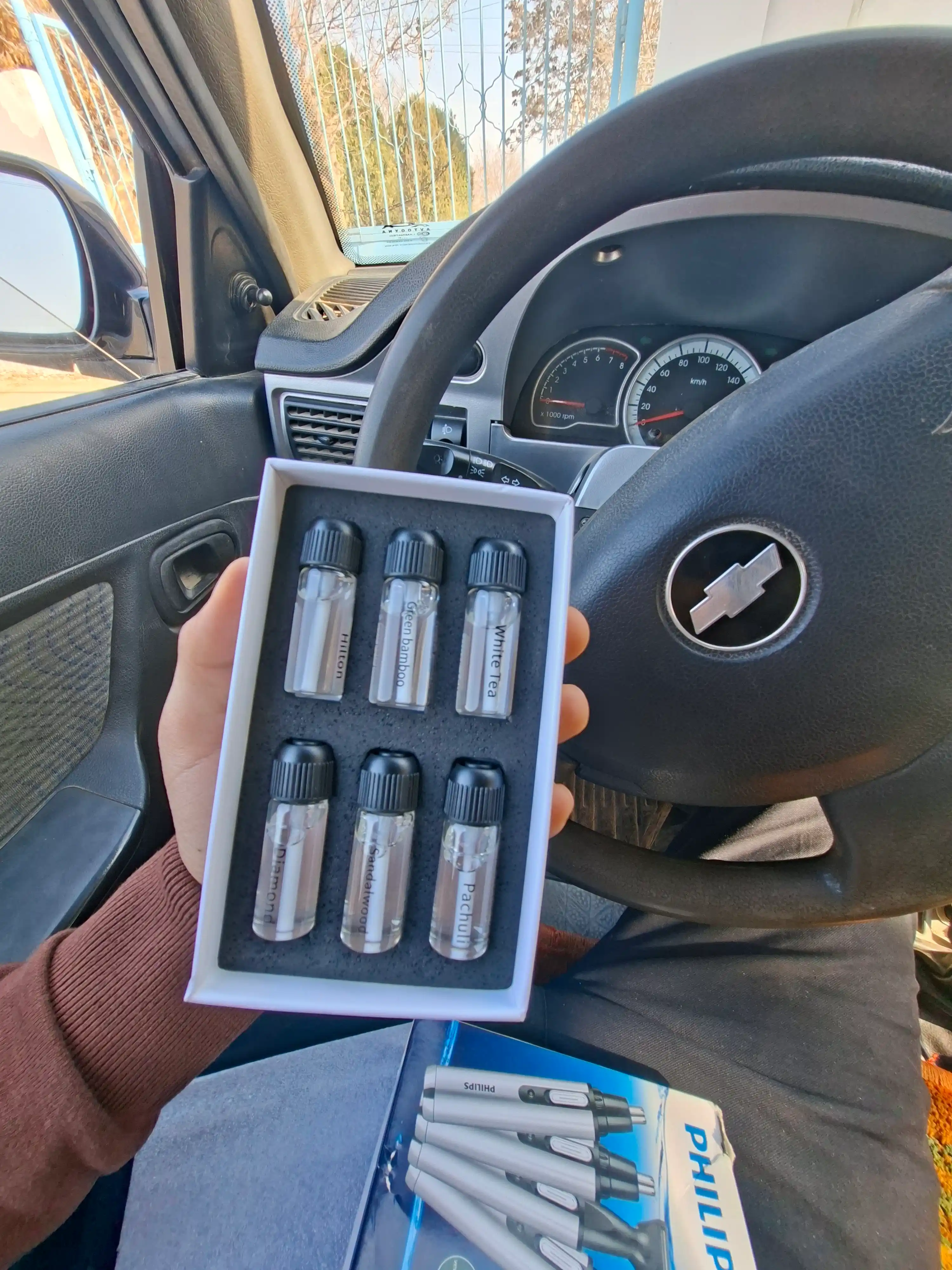 Avtomobil havo spreyi, elektr aromadiffuzor, simsiz, 6 ta hid