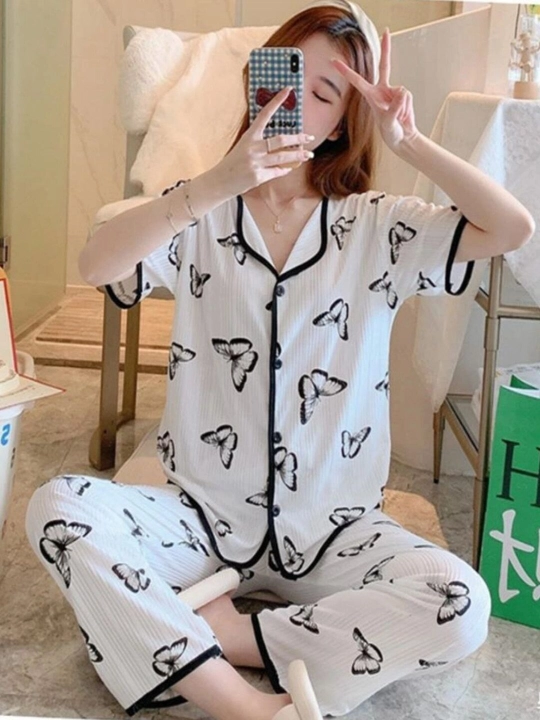 Ayollar uchun pijama, uy kiyimi va tungi ko‘ylak - 3 ta 1 da