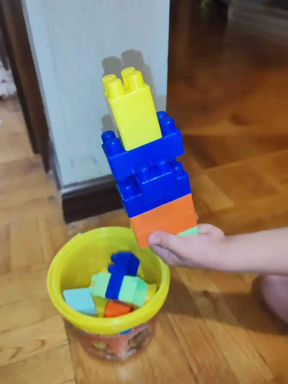 Конструктор для детей в ведрах, развивающая игра, конструктор Лего