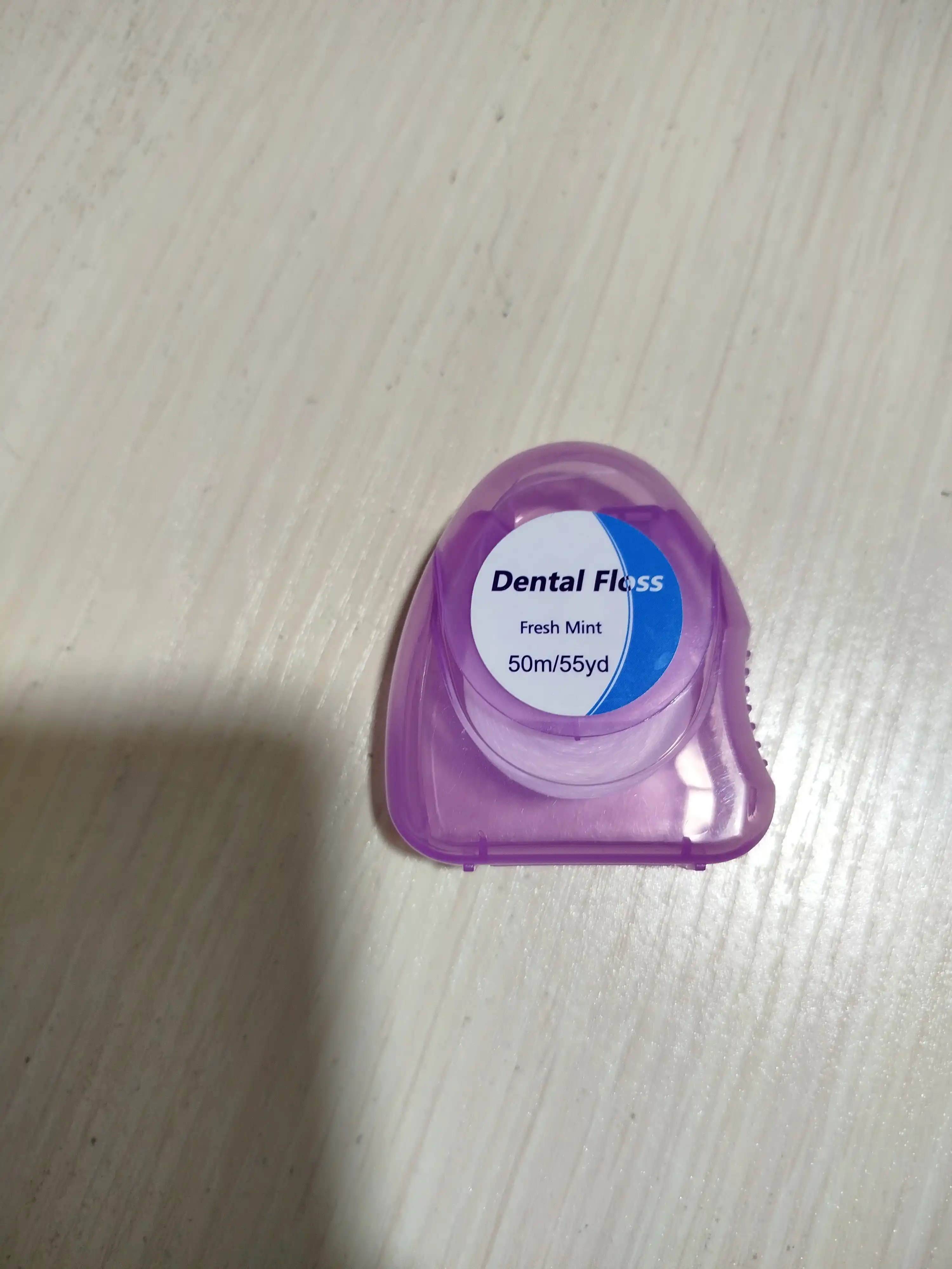 Зубная нить Dental floss, вощеная, мятная, уход за полостью рта, 50 м