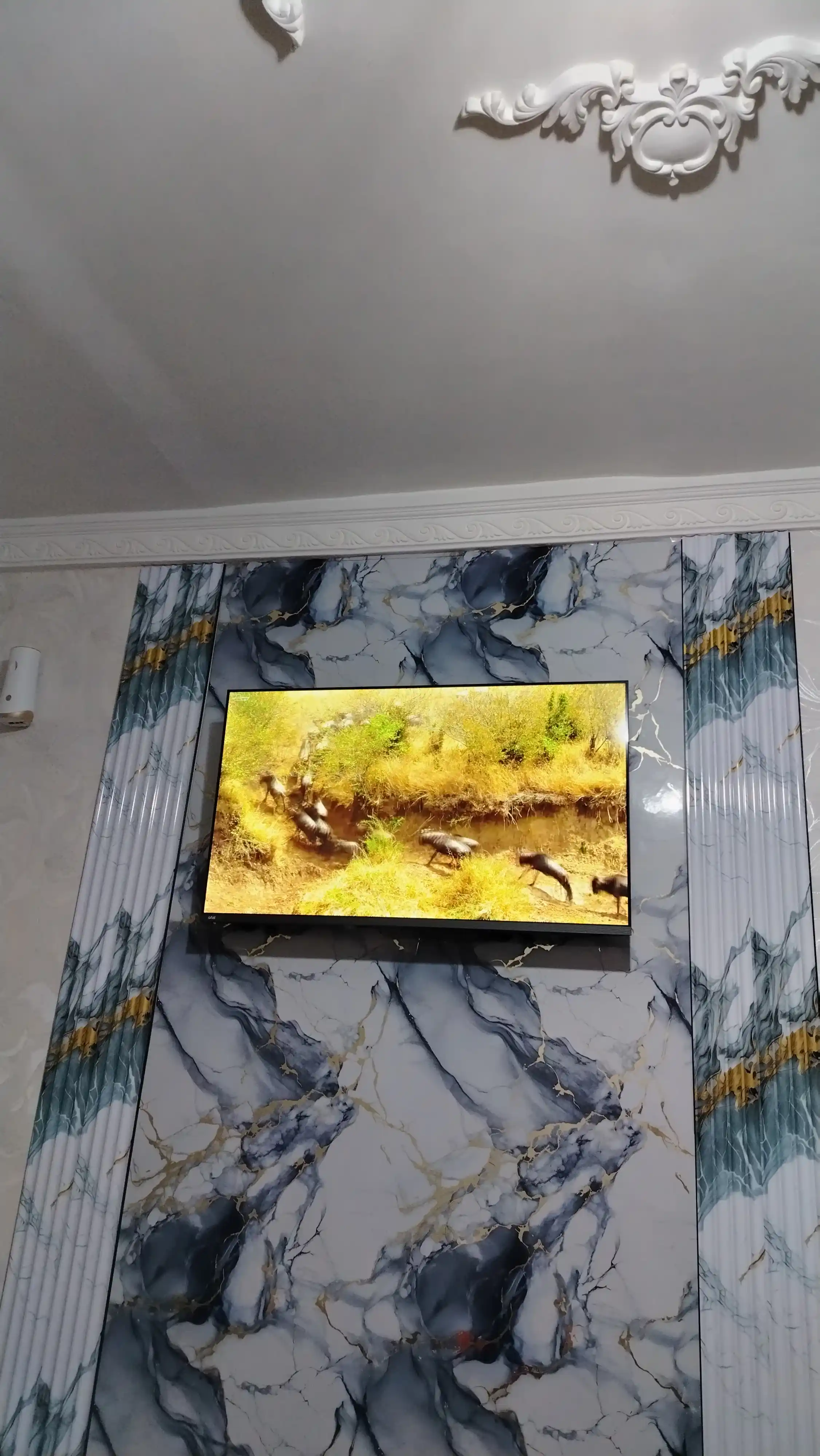 Телевизор Artel A43PFCH010 43" Google tv FHD, пульт с голосовым поиском